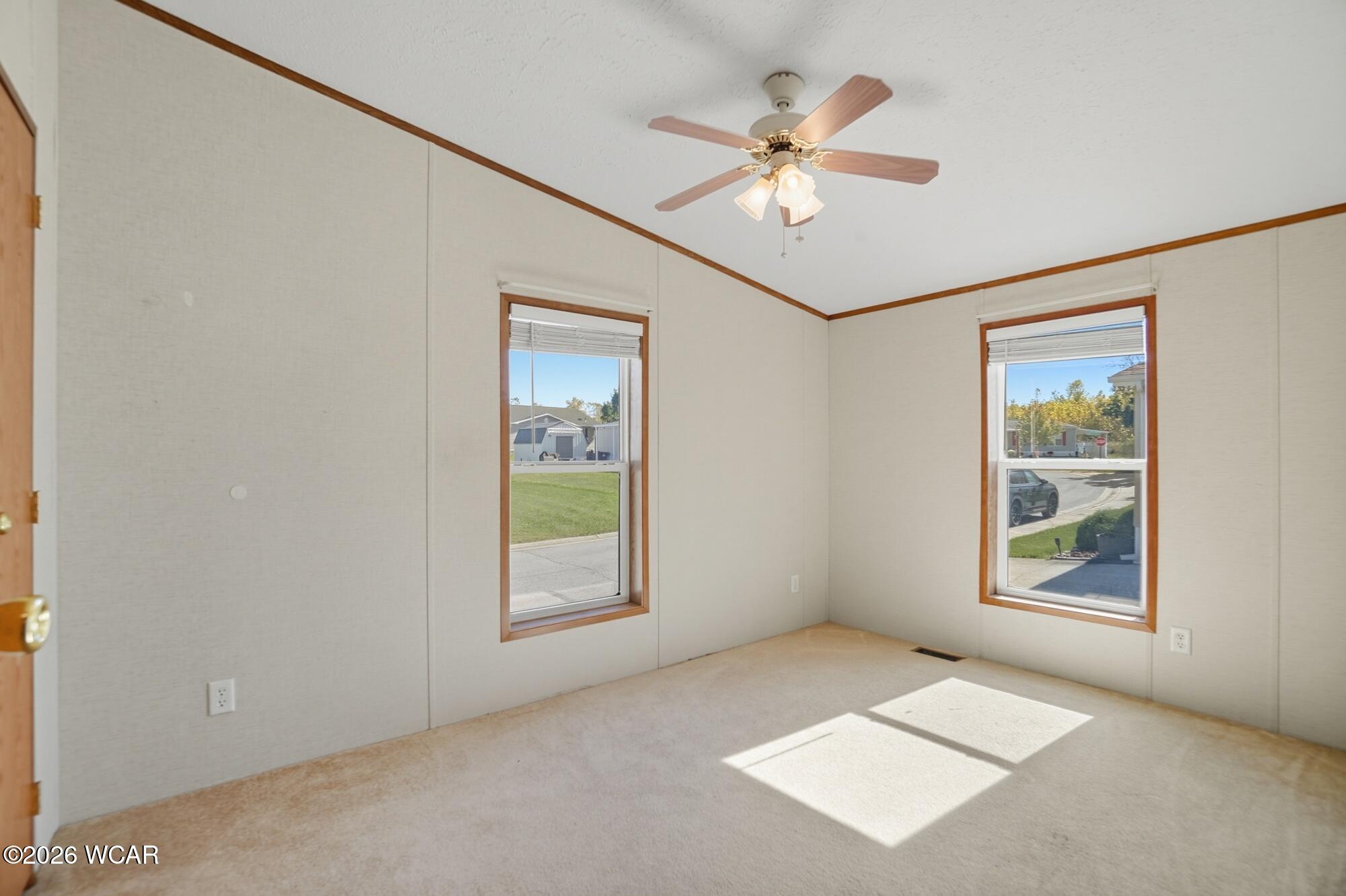 573 Waterview Circle, Lima, Ohio