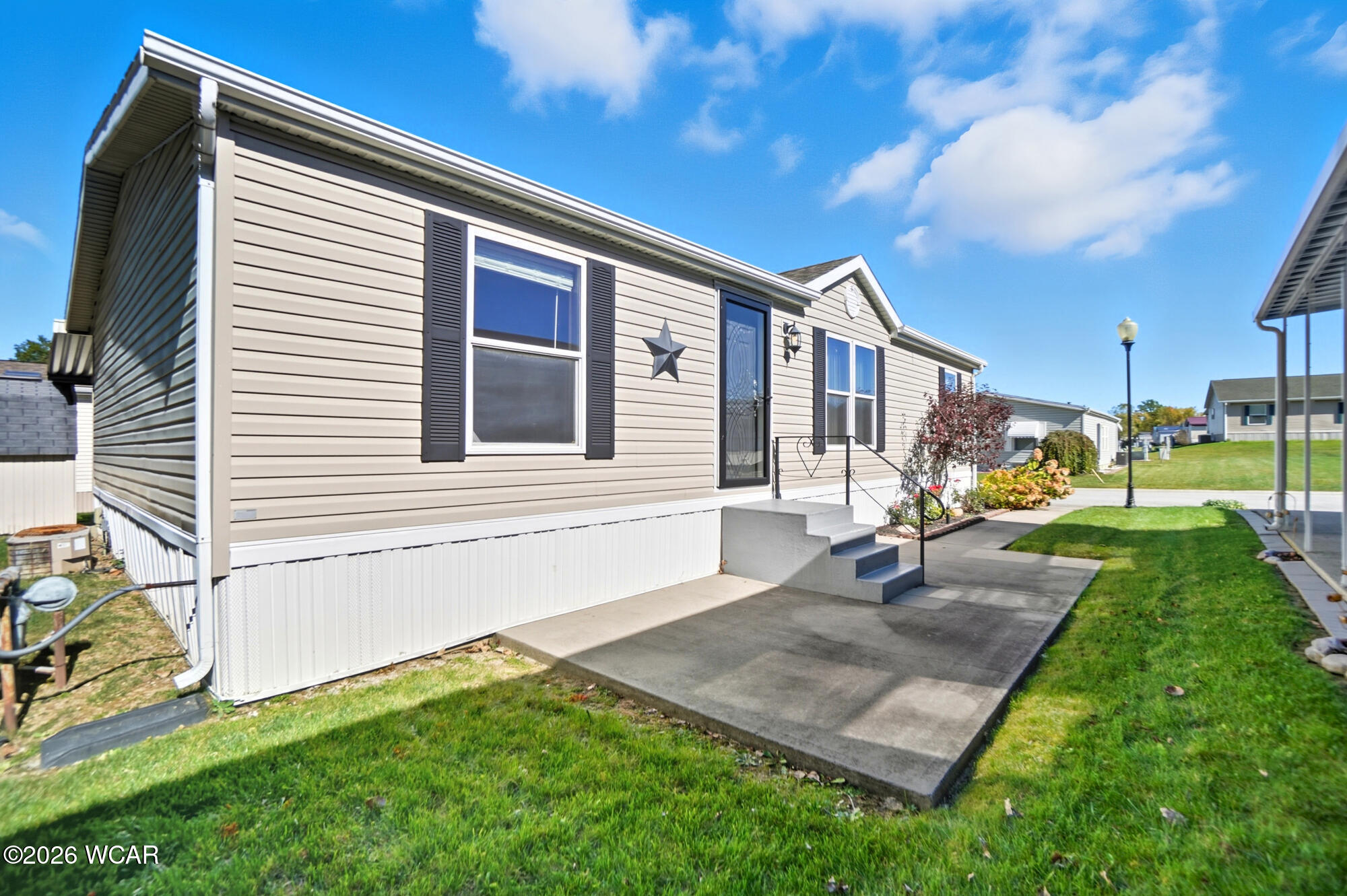 573 Waterview Circle, Lima, Ohio