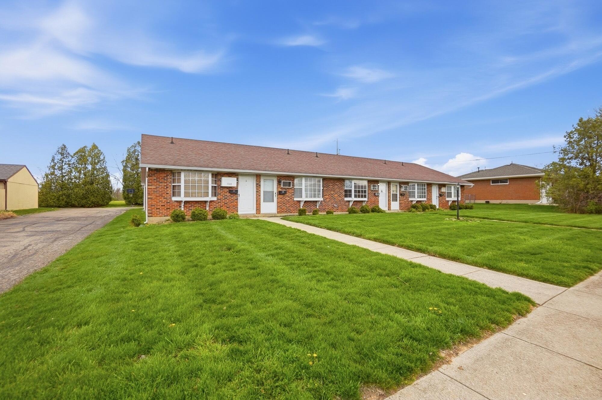 1052 Cheyenne Avenue, Springfield, Ohio 45503