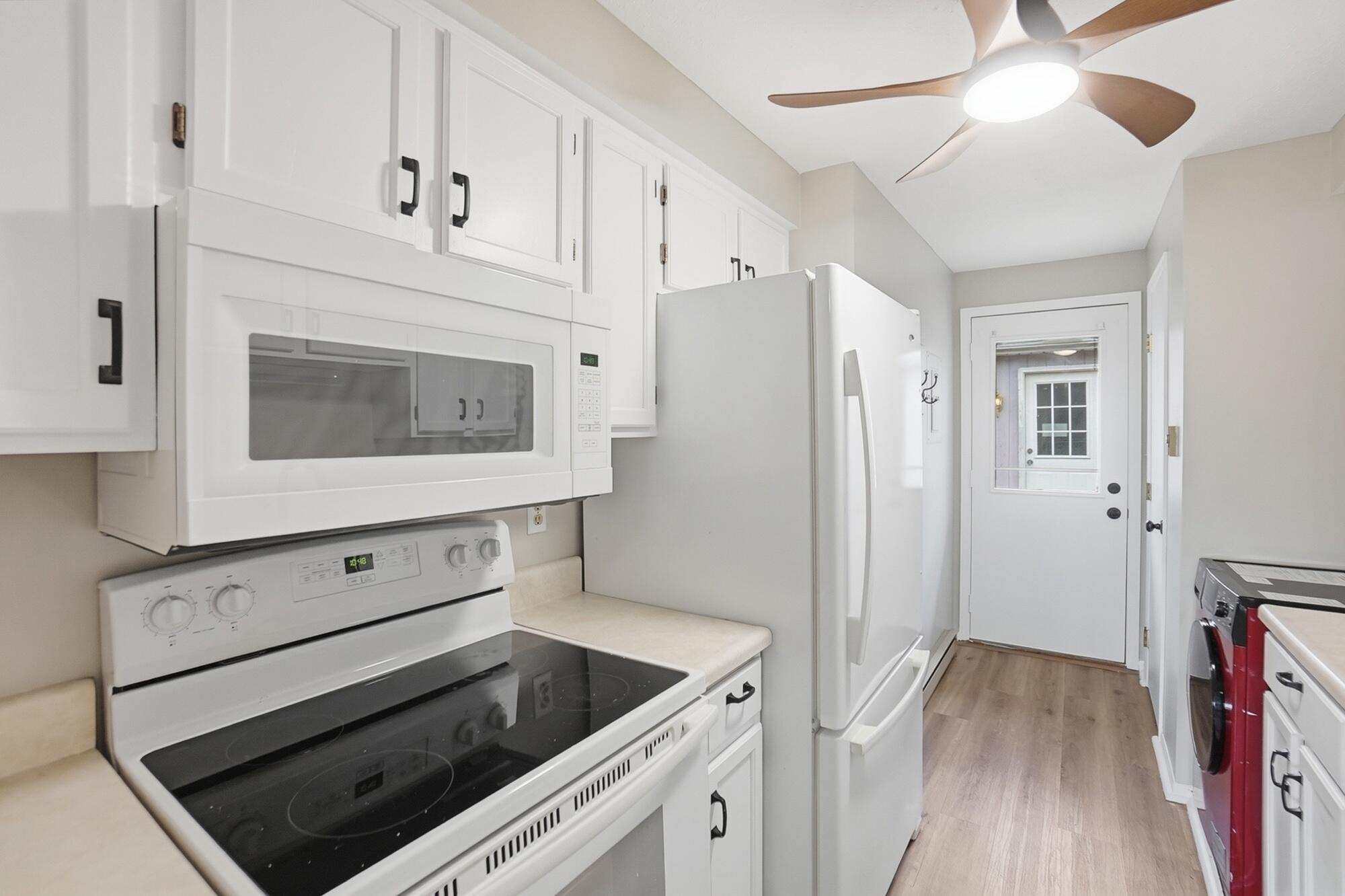 1052 Cheyenne Avenue, Springfield, Ohio 45503