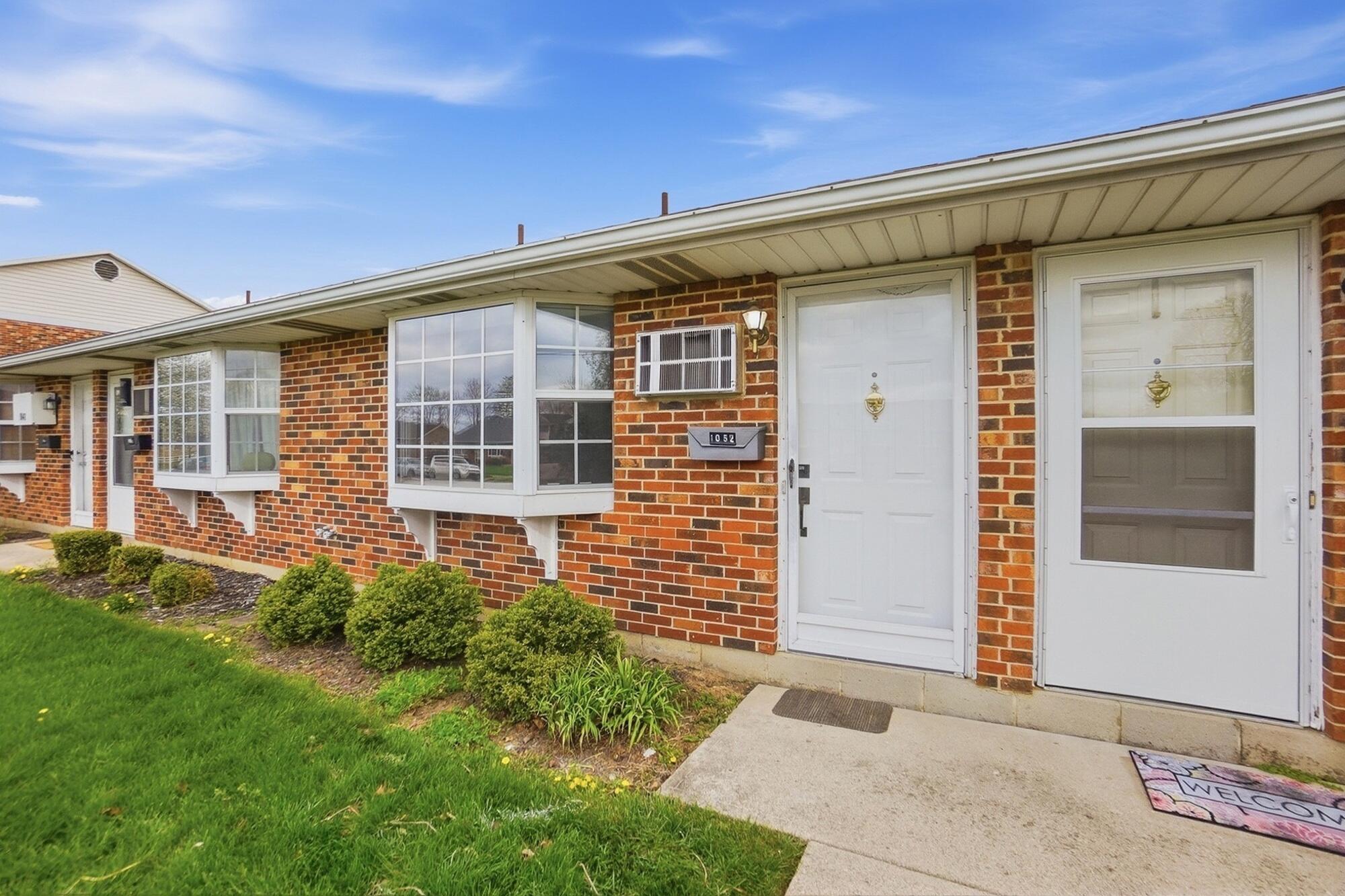 1052 Cheyenne Avenue, Springfield, Ohio 45503