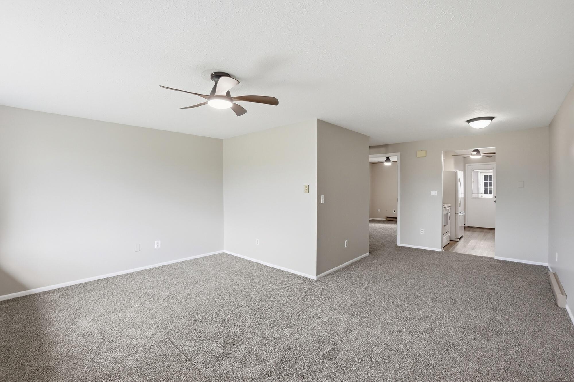 1052 Cheyenne Avenue, Springfield, Ohio 45503