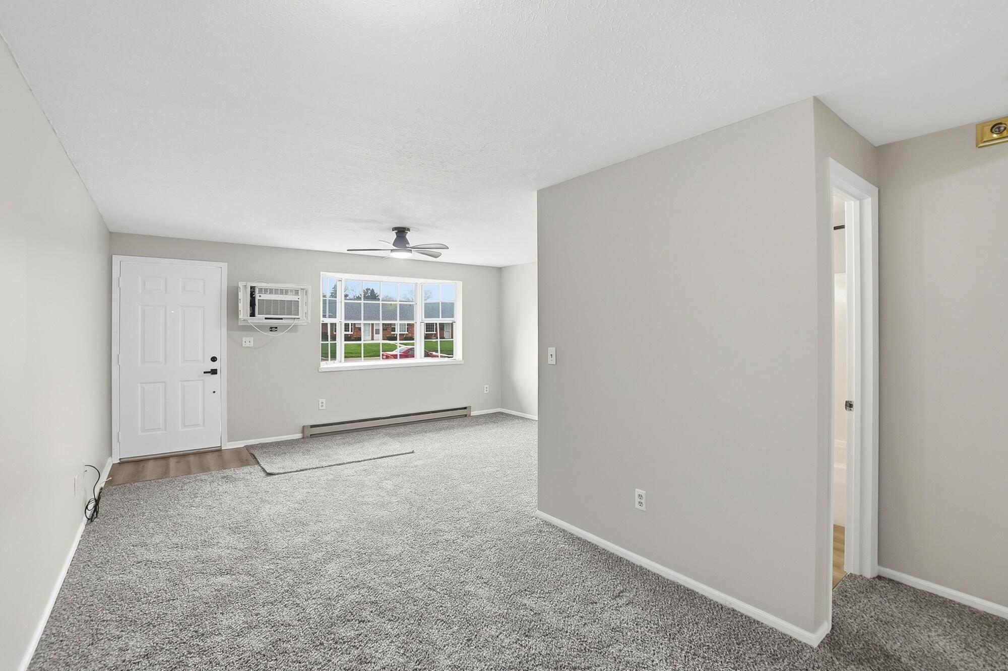 1052 Cheyenne Avenue, Springfield, Ohio 45503