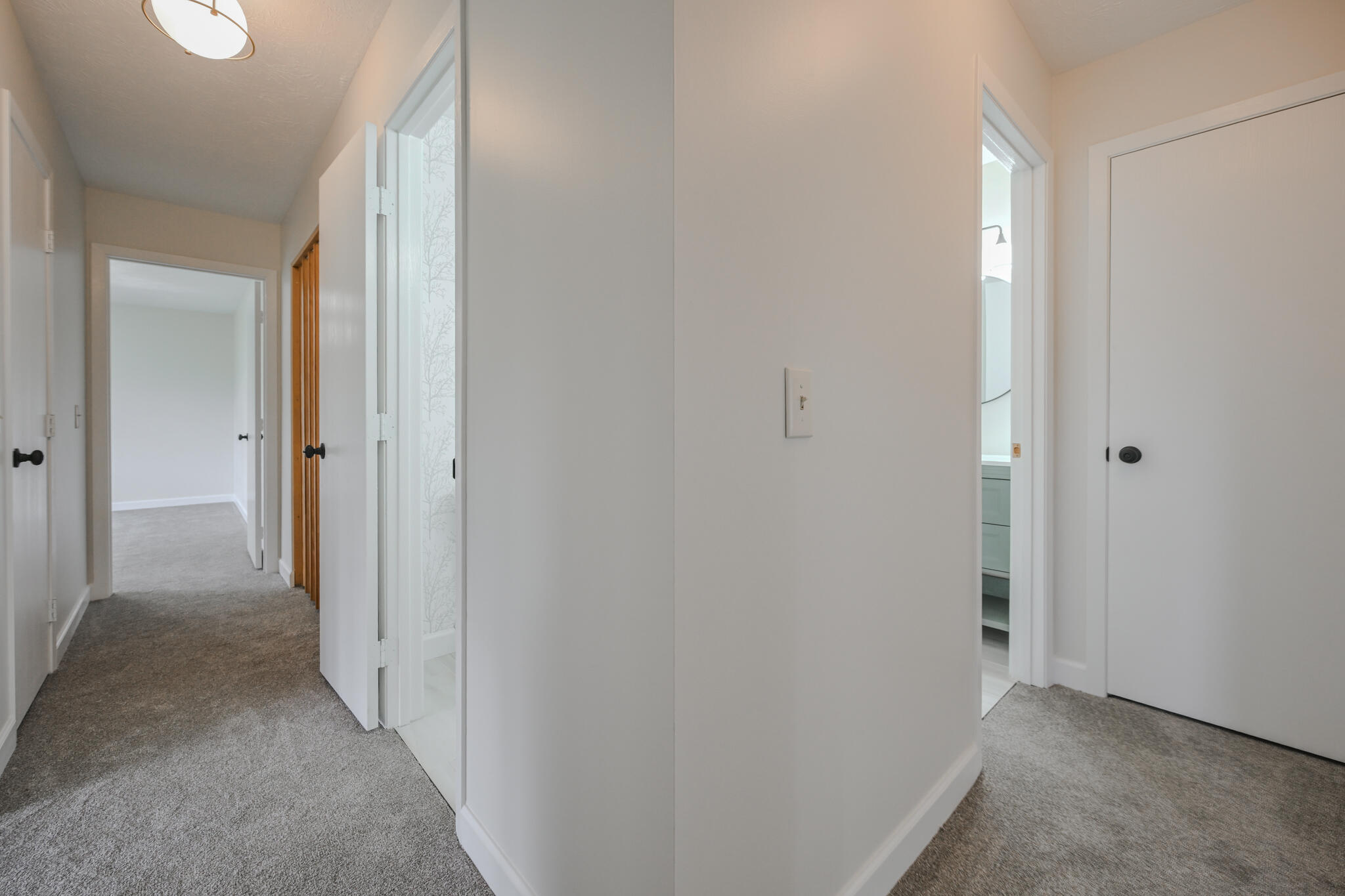 732 Grandview Drive, Springfield, Ohio 45503