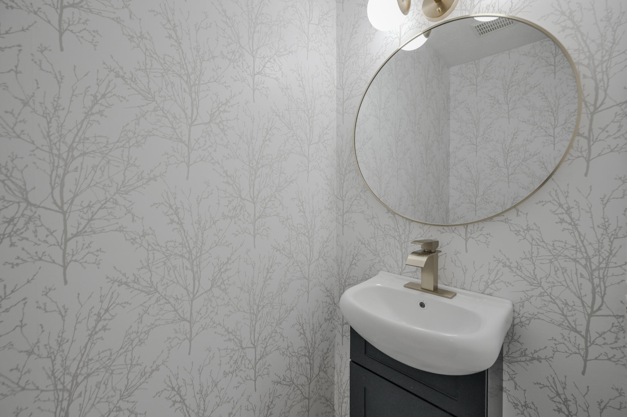 732 Grandview Drive, Springfield, Ohio 45503