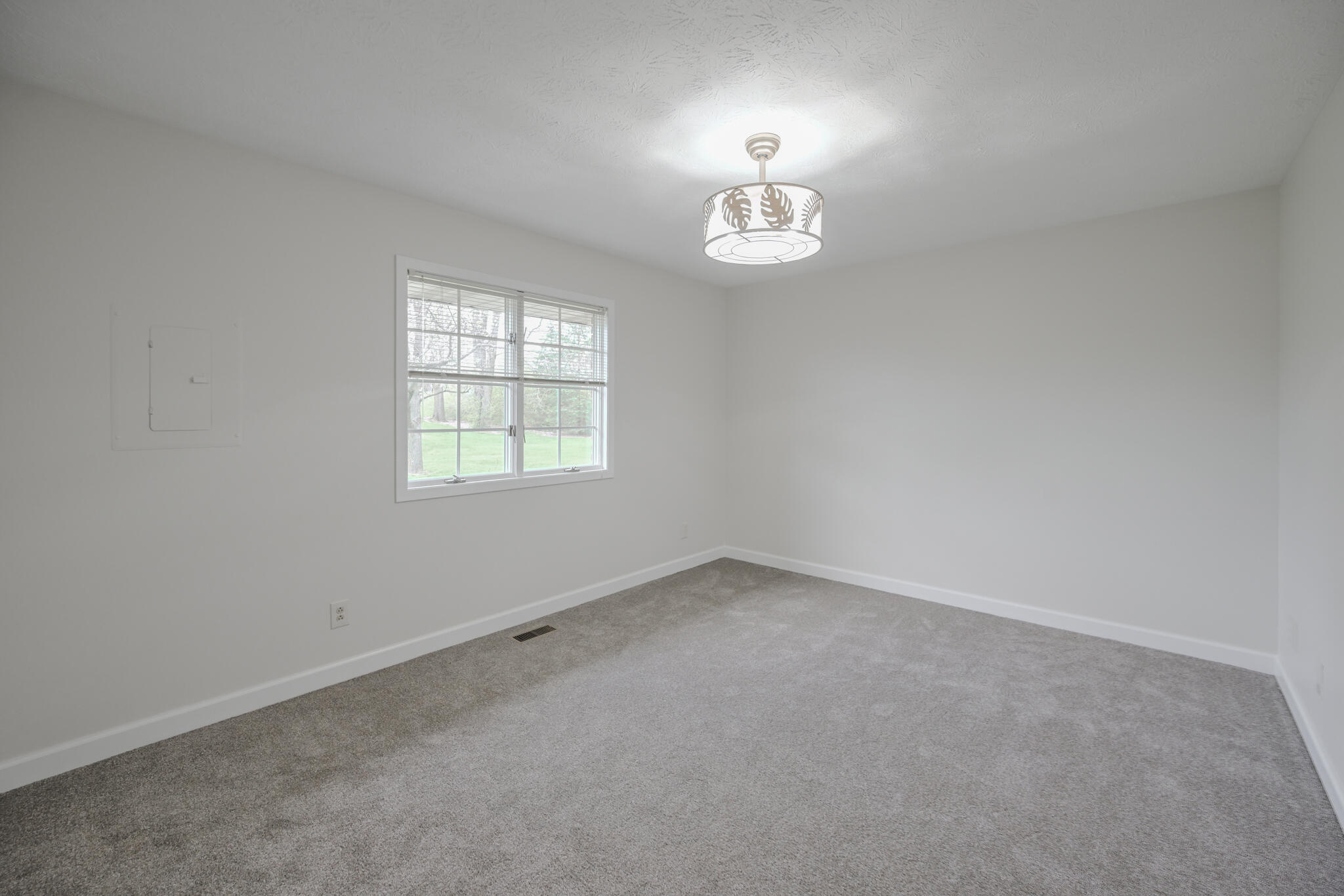 732 Grandview Drive, Springfield, Ohio 45503