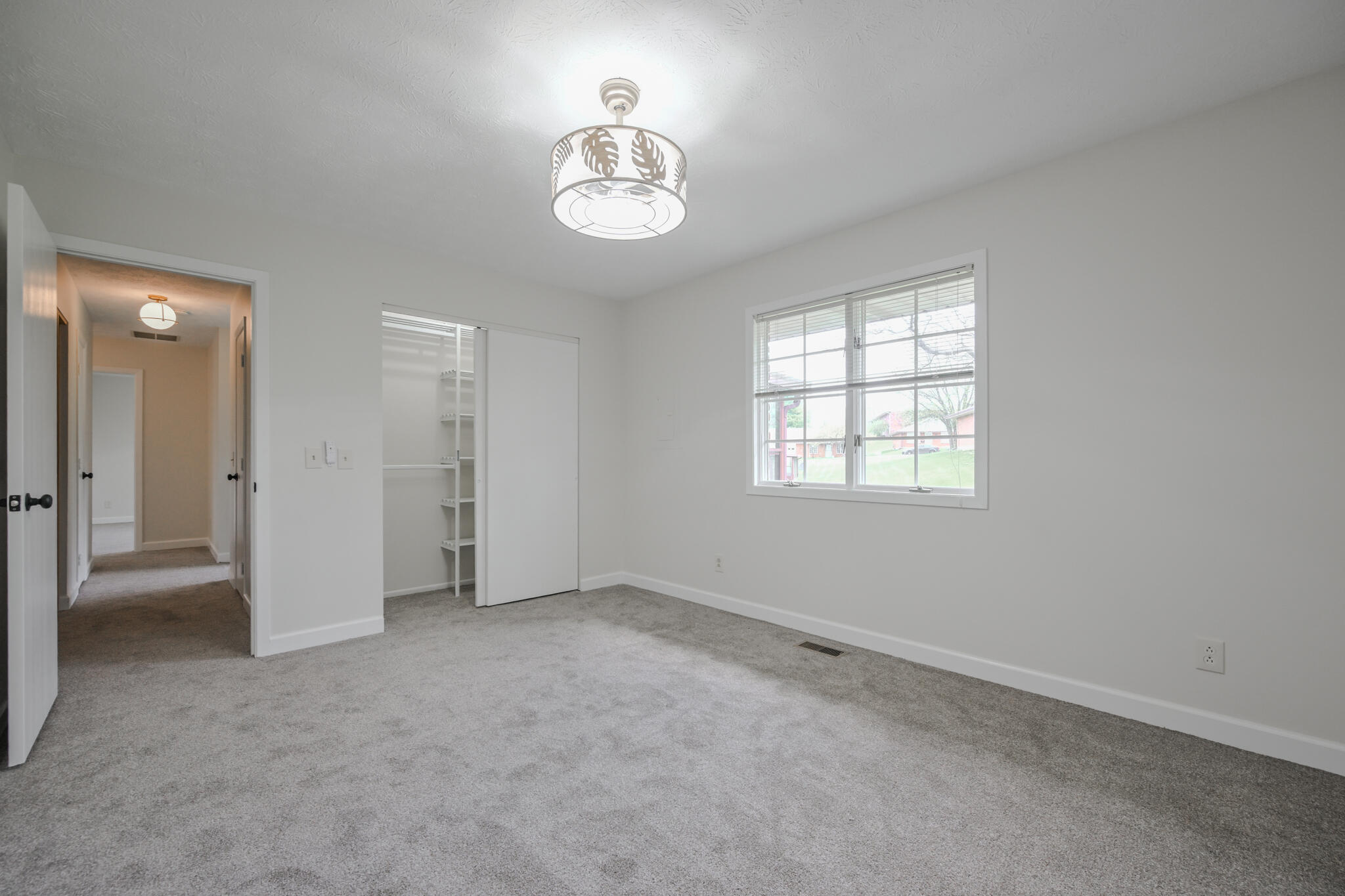 732 Grandview Drive, Springfield, Ohio 45503