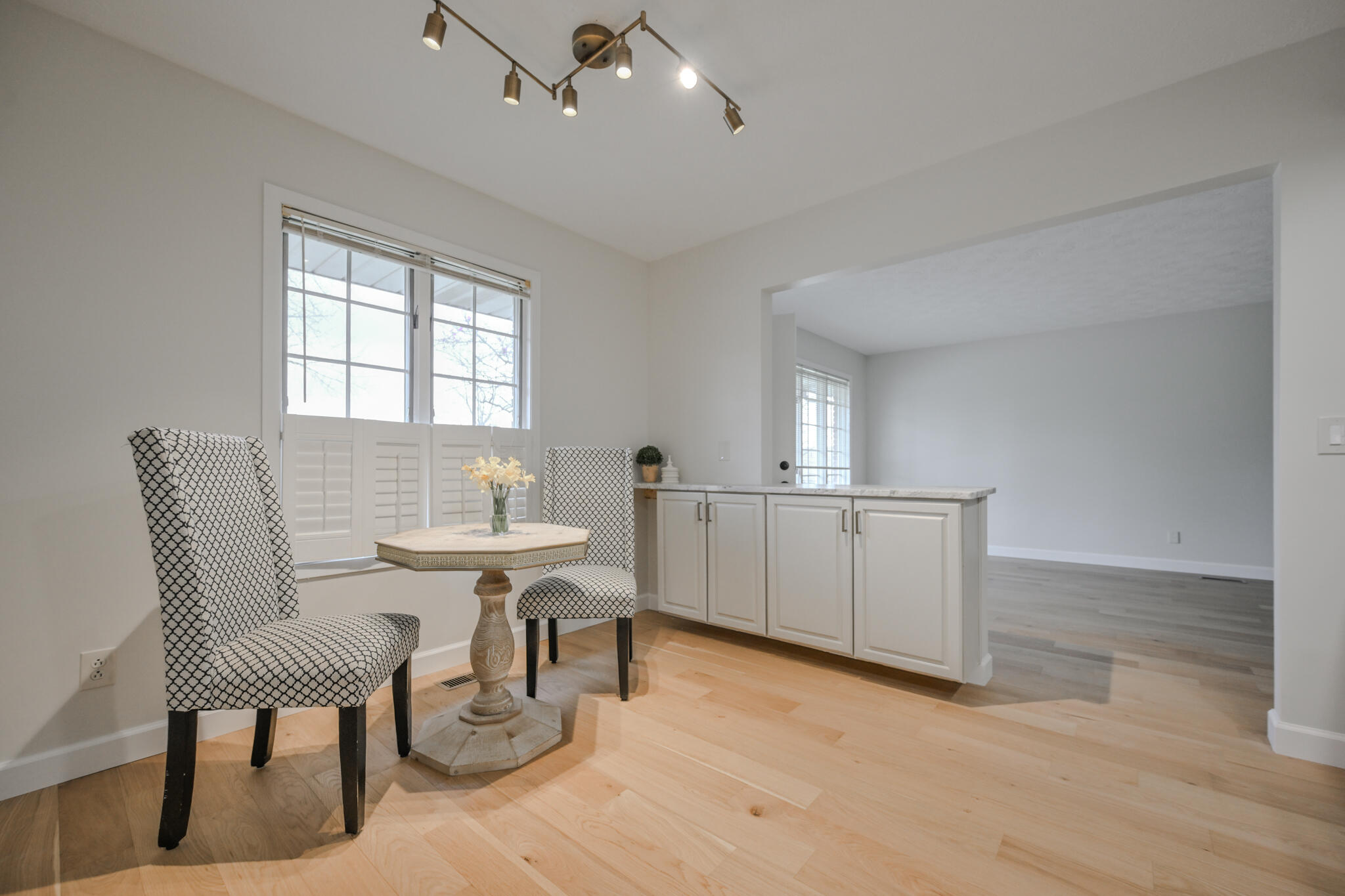 732 Grandview Drive, Springfield, Ohio 45503