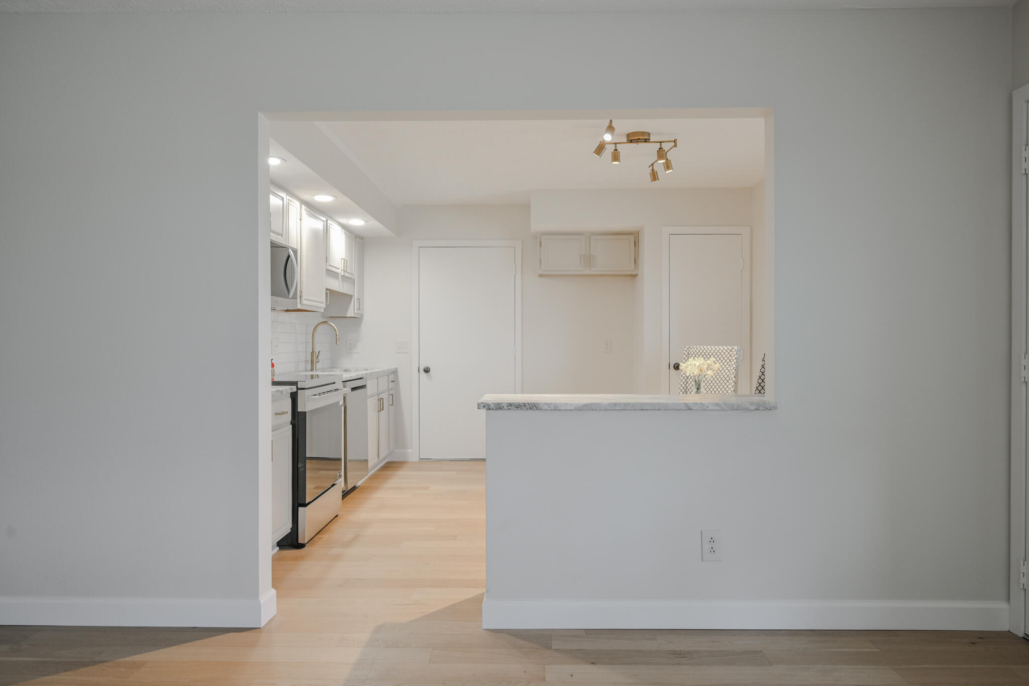 732 Grandview Drive, Springfield, Ohio 45503