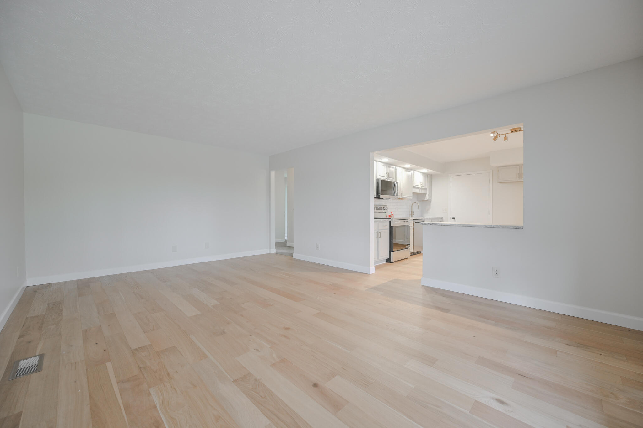 732 Grandview Drive, Springfield, Ohio 45503