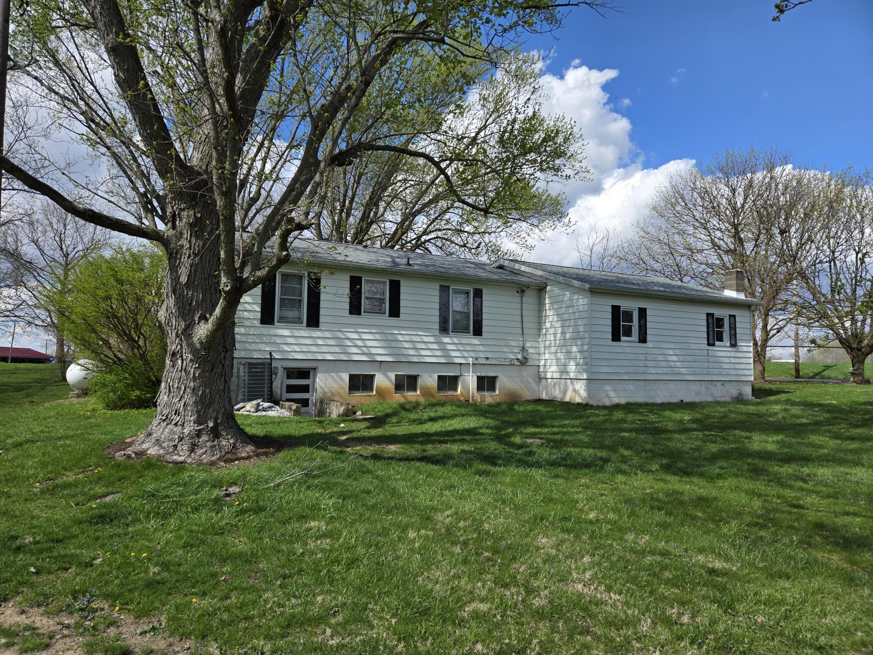 151 Pleasant Street, De Graff, Ohio 43318