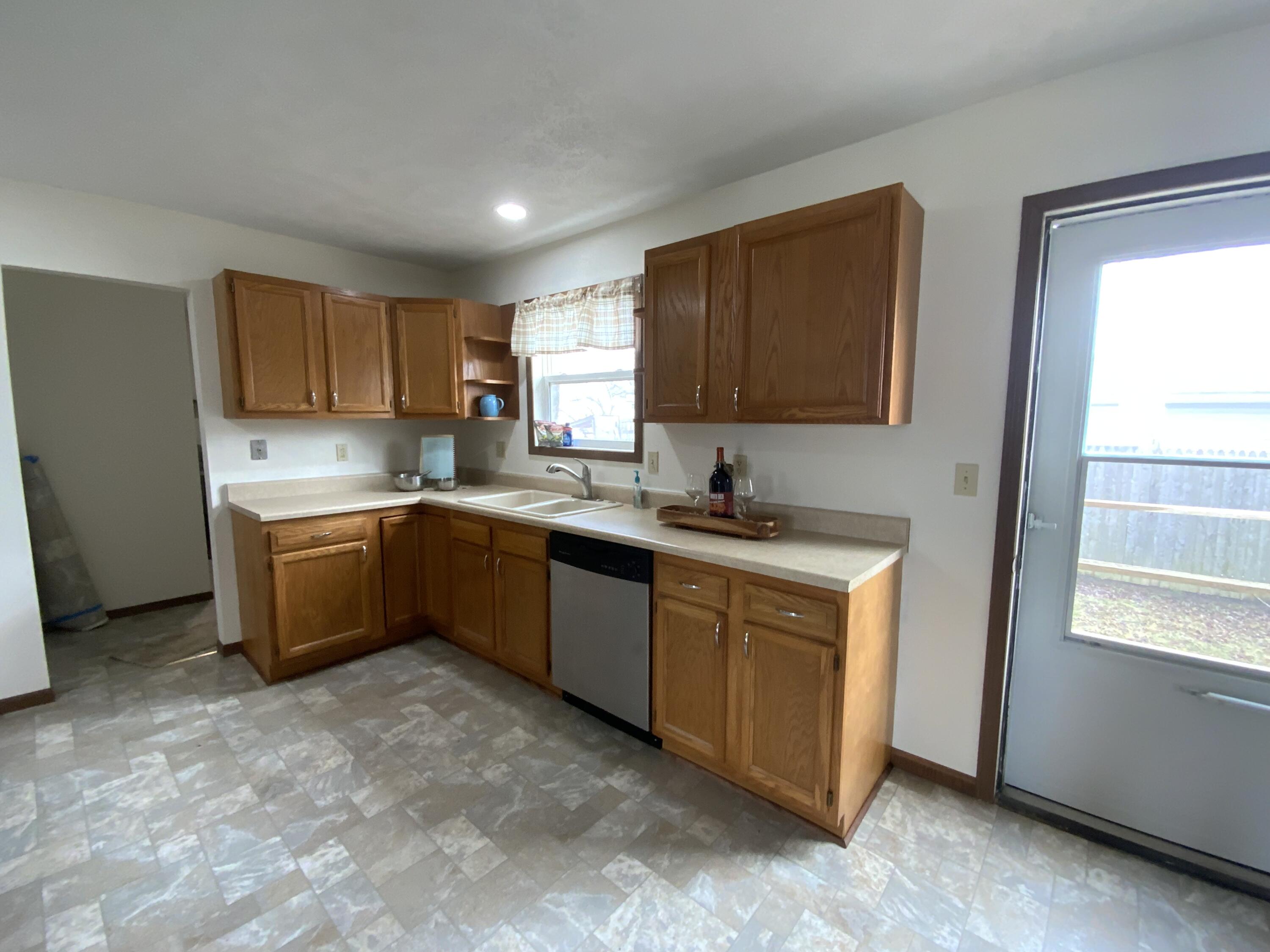 11571 Mohawk Path, Lakeview, Ohio 43331