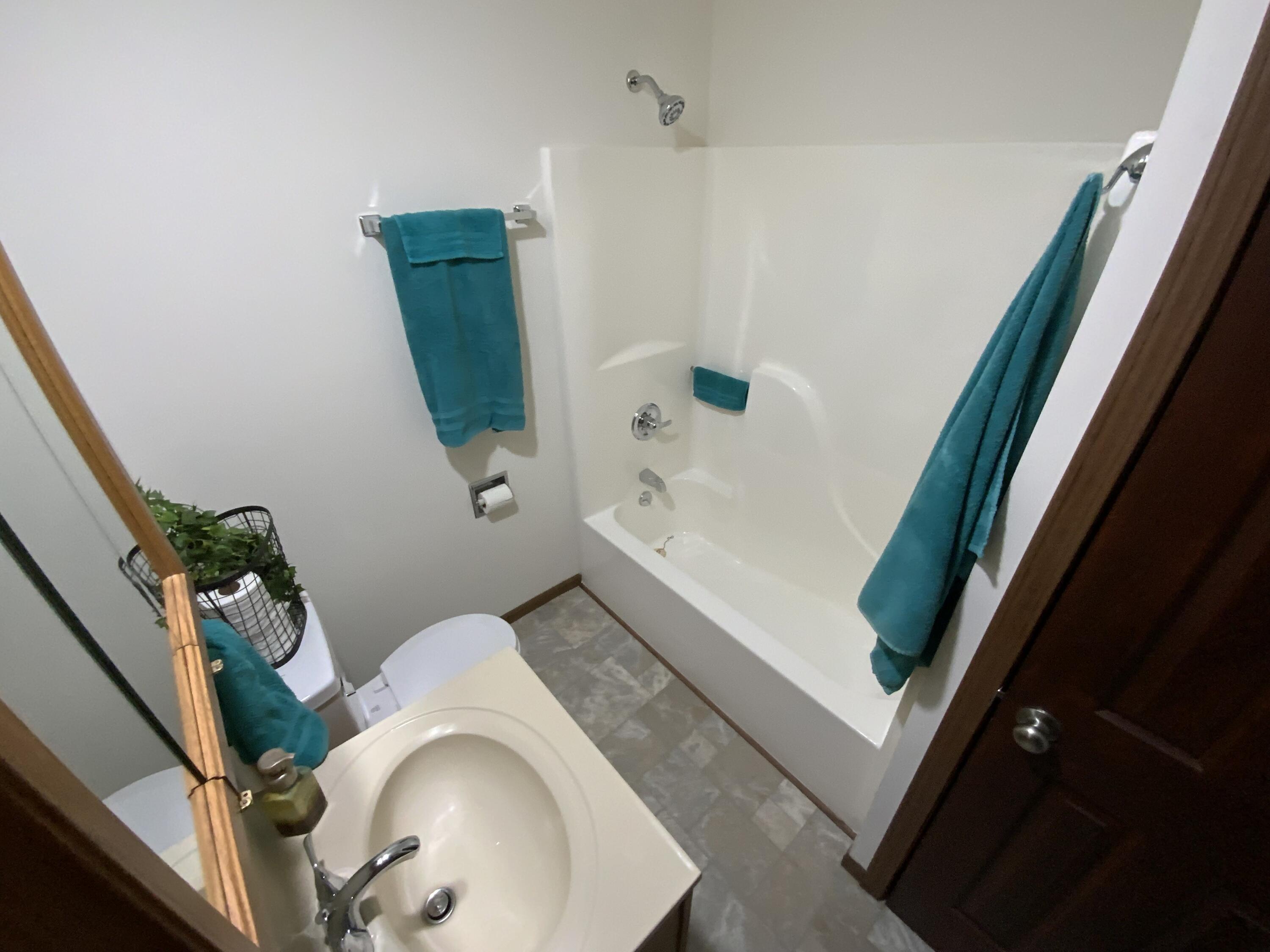 11571 Mohawk Path, Lakeview, Ohio 43331