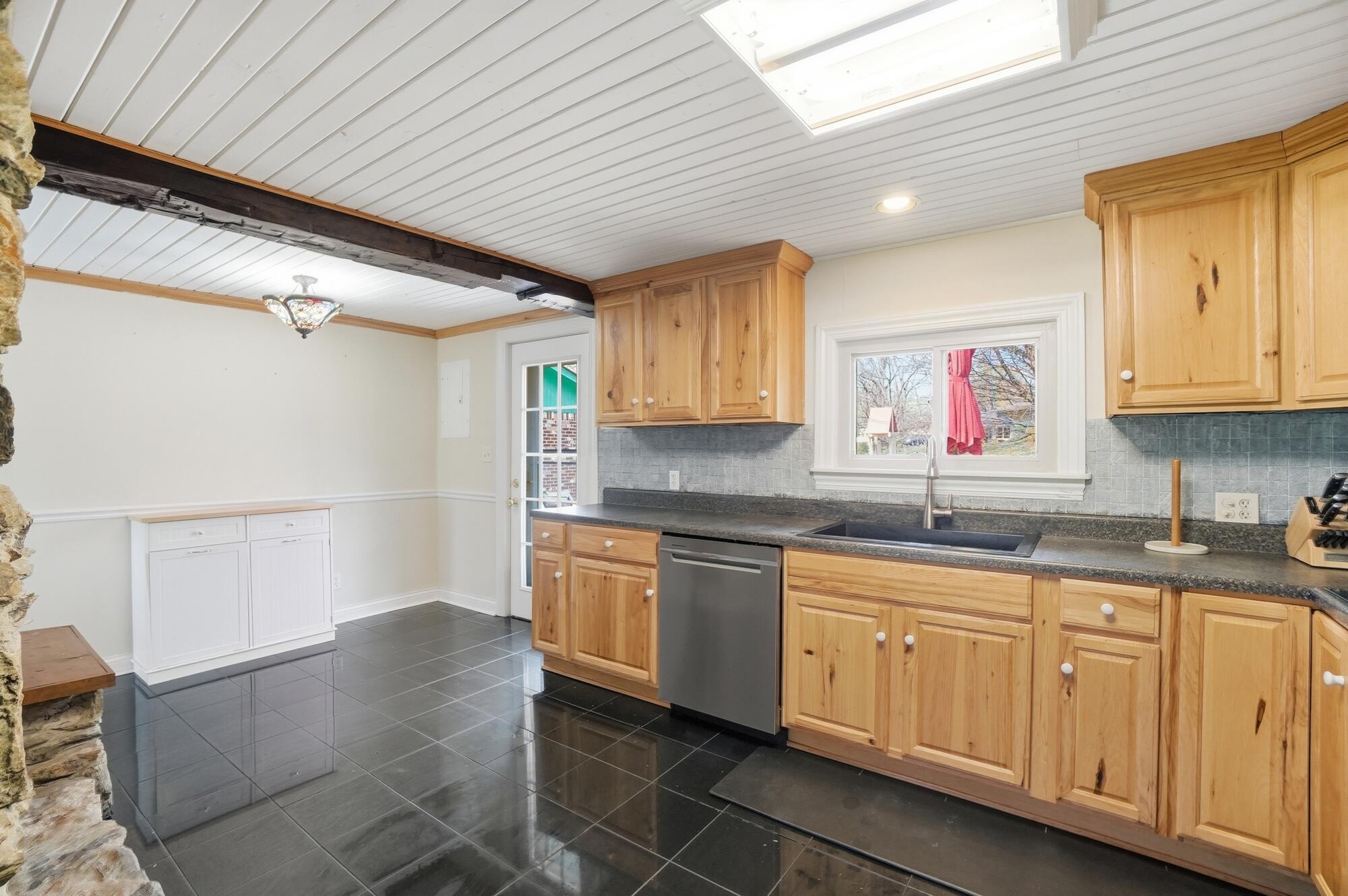 1008 Stevens Circle Drive, New Carlisle, Ohio 45344