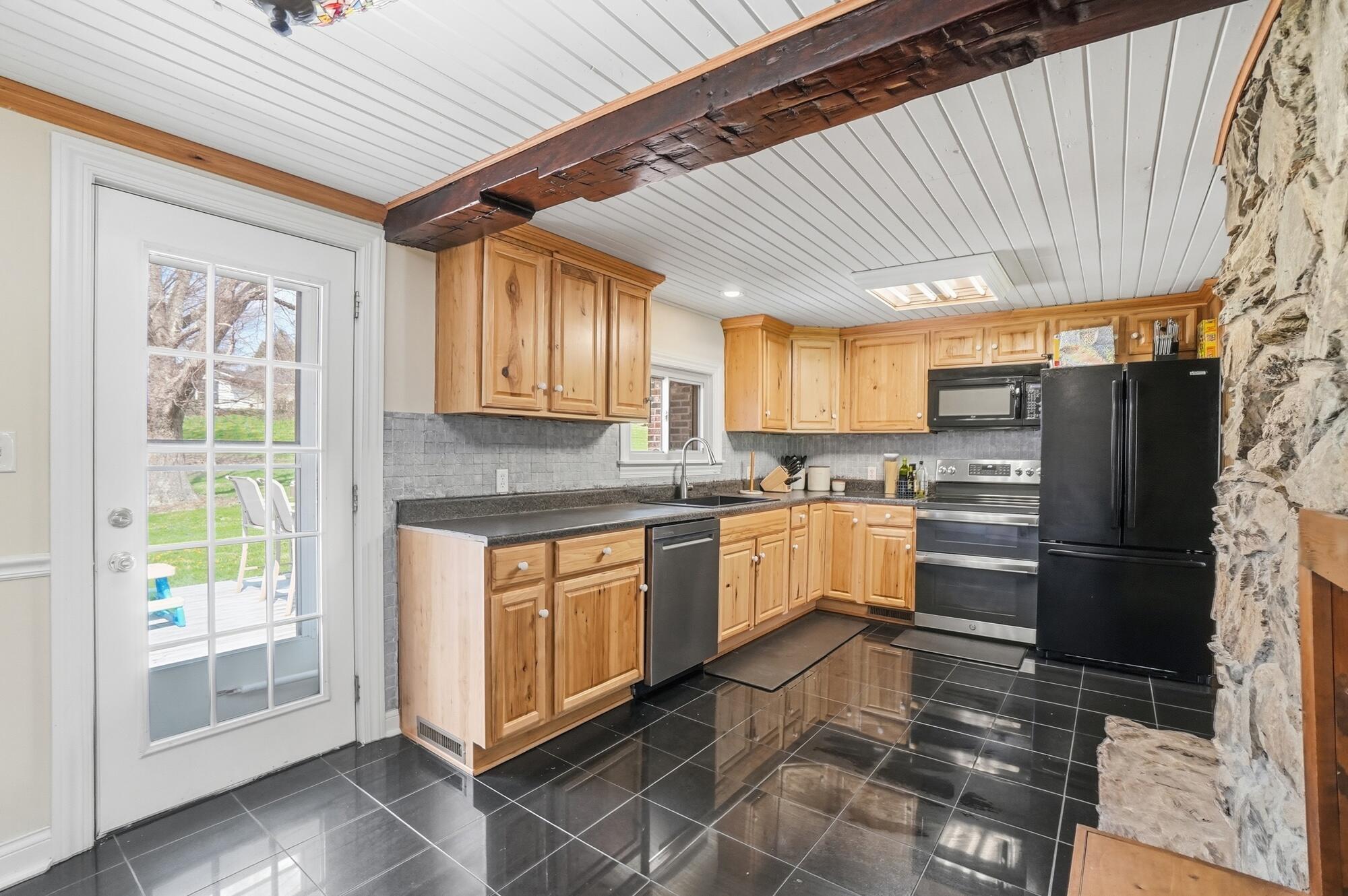 1008 Stevens Circle Drive, New Carlisle, Ohio 45344