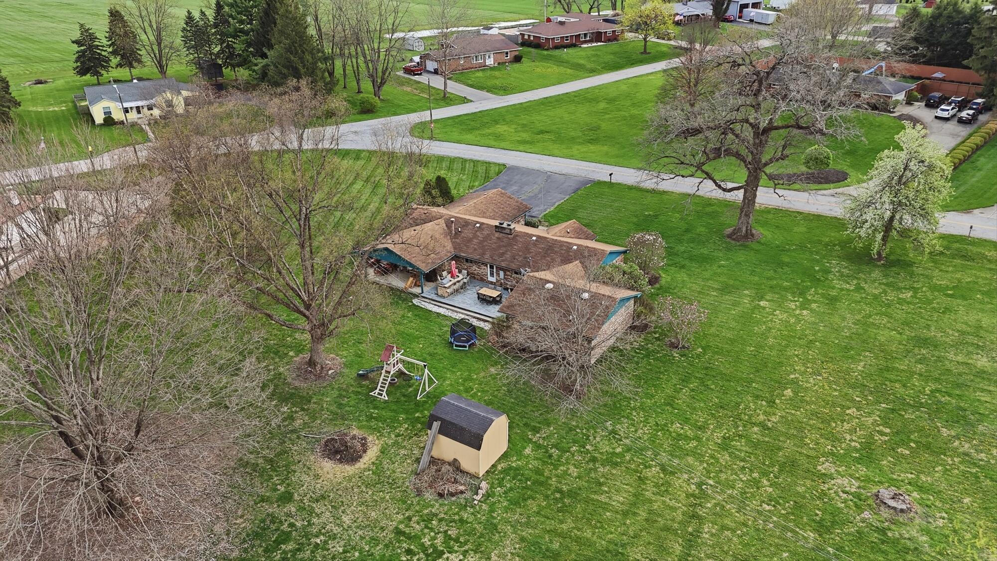 1008 Stevens Circle Drive, New Carlisle, Ohio 45344