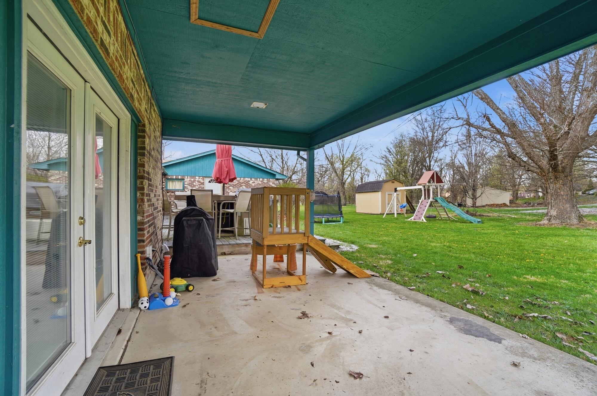 1008 Stevens Circle Drive, New Carlisle, Ohio 45344