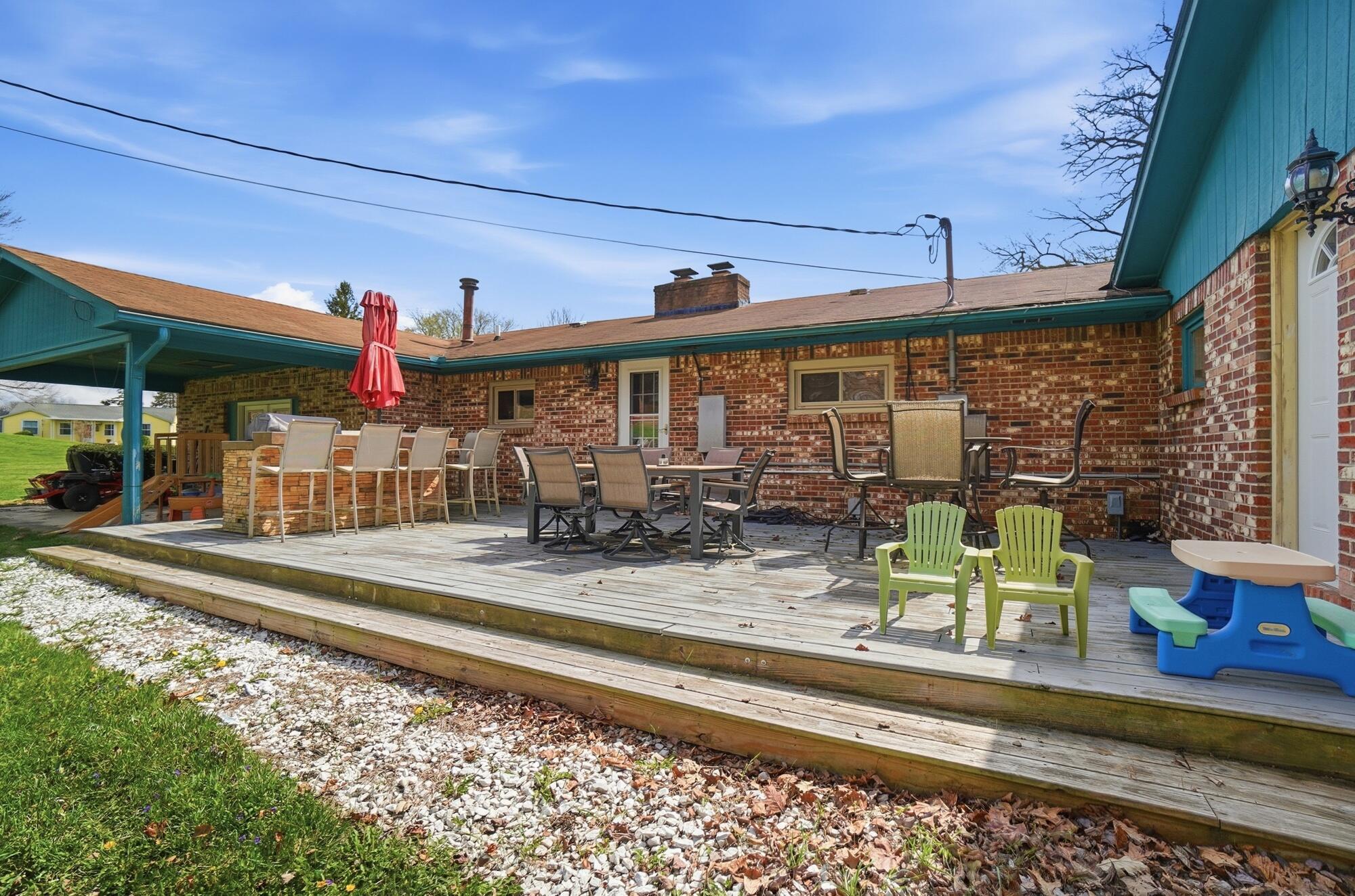 1008 Stevens Circle Drive, New Carlisle, Ohio 45344