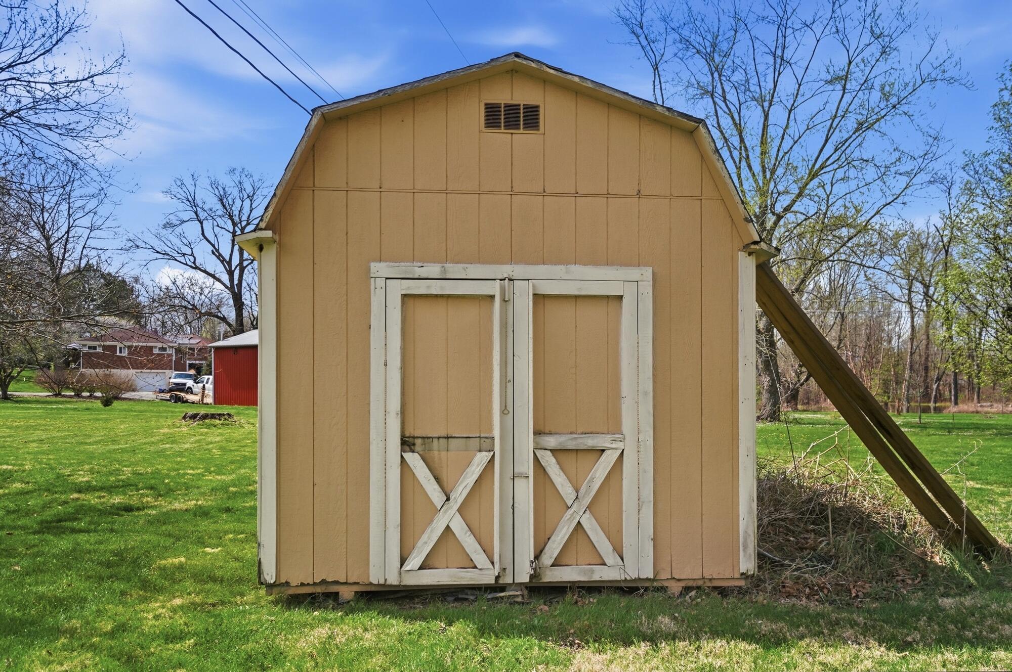 1008 Stevens Circle Drive, New Carlisle, Ohio 45344