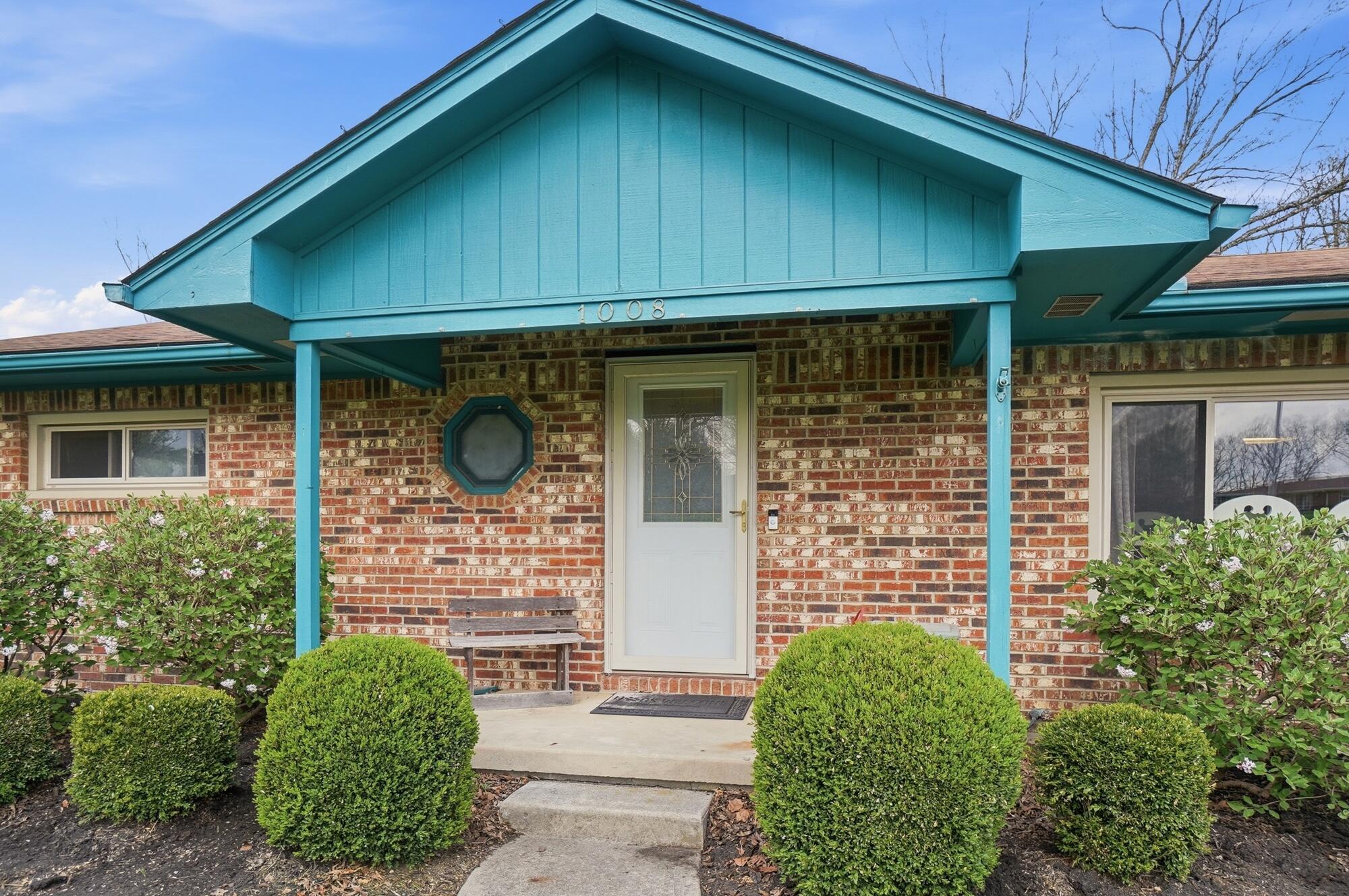 1008 Stevens Circle Drive, New Carlisle, Ohio 45344