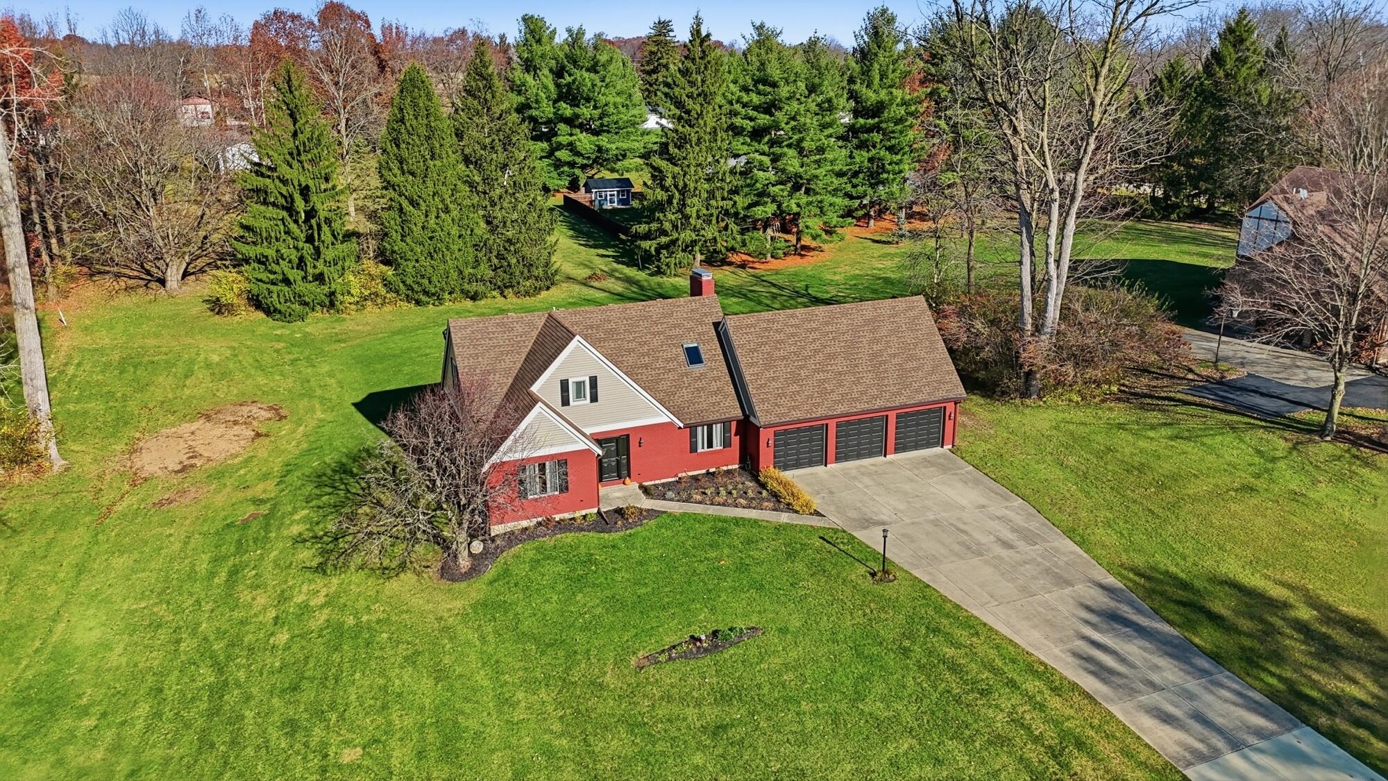 624 Aberfelda Drive, Springfield, Ohio 45504