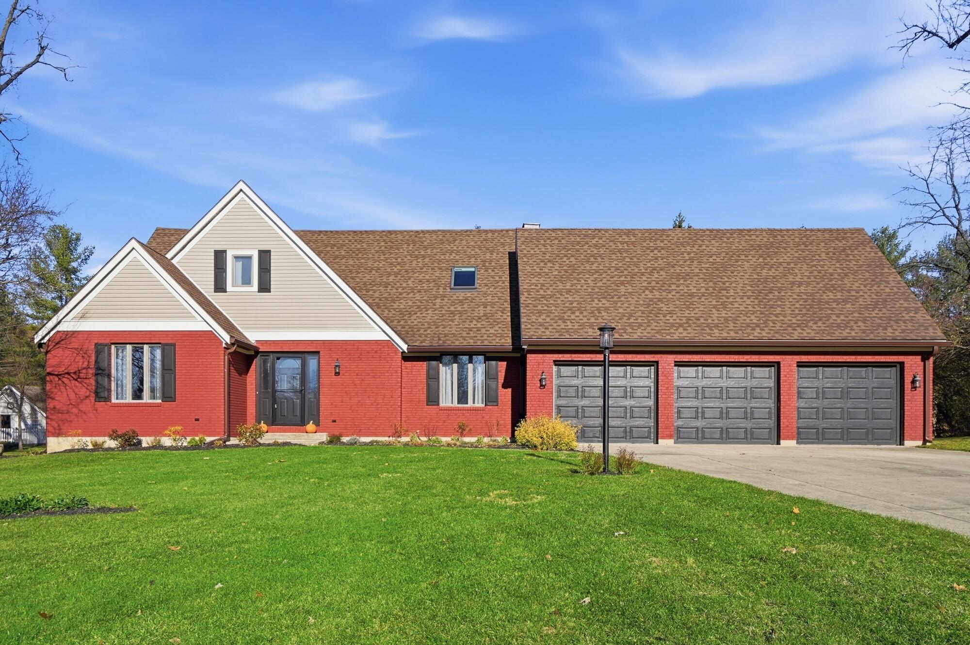 624 Aberfelda Drive, Springfield, Ohio 45504