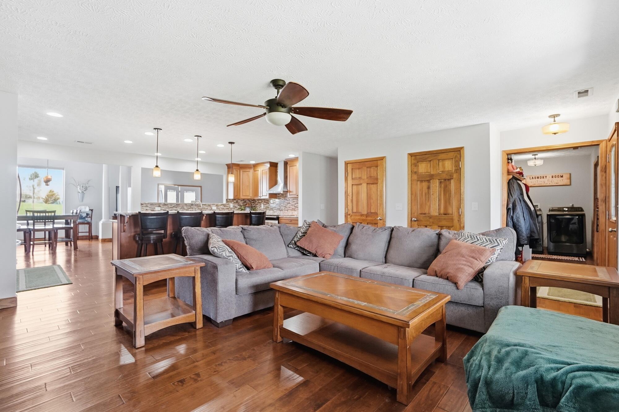 9480 Loveless Road, Mechanicsburg, Ohio 43044