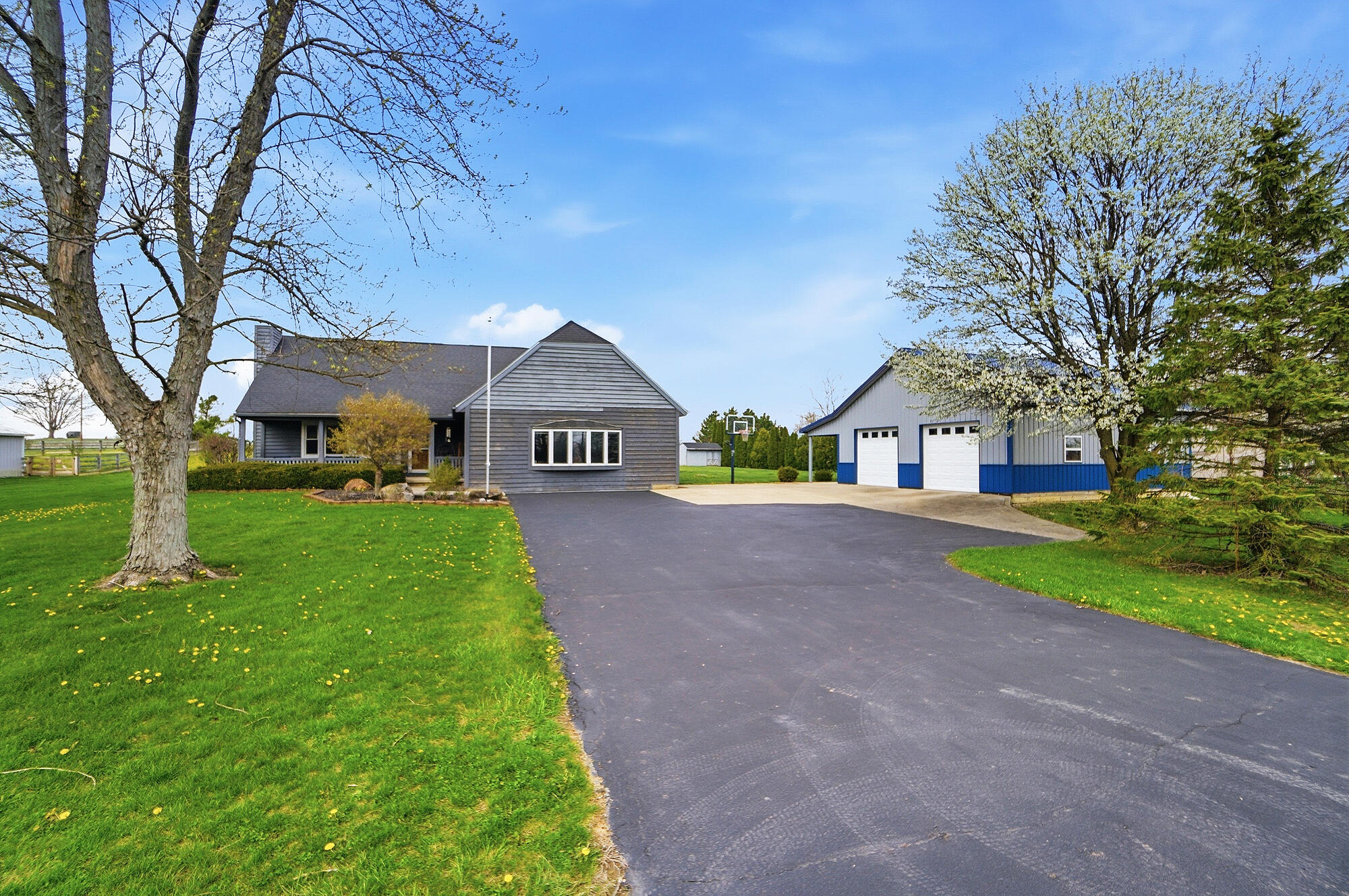 9480 Loveless Road, Mechanicsburg, Ohio 43044