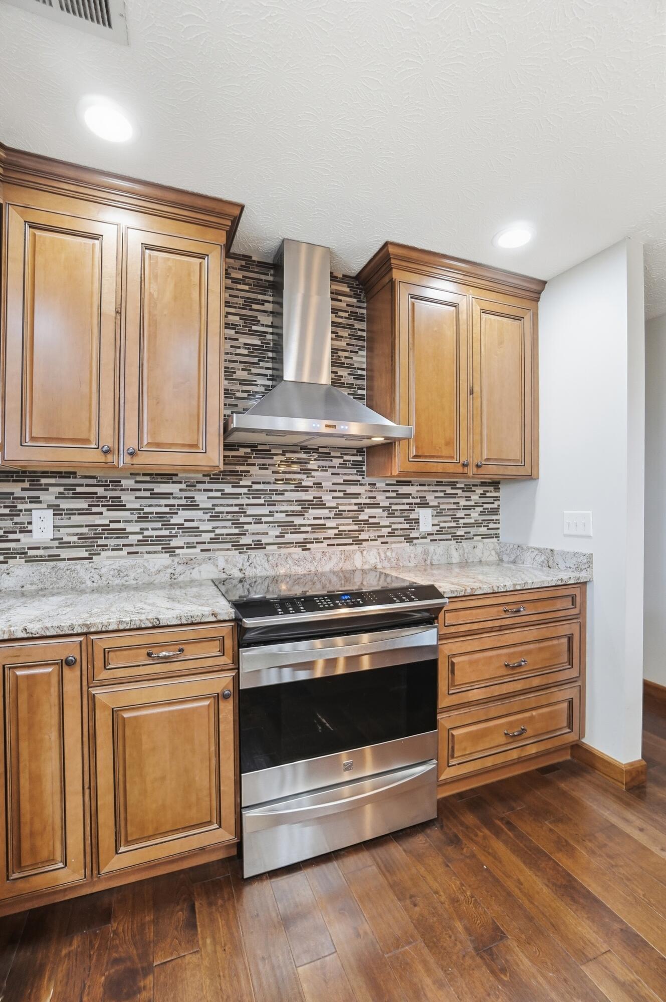 9480 Loveless Road, Mechanicsburg, Ohio 43044