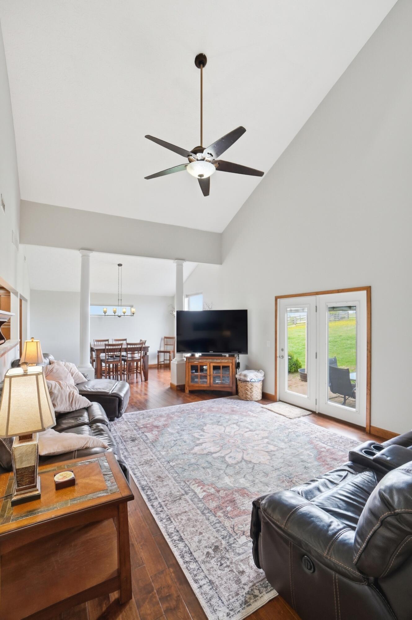 9480 Loveless Road, Mechanicsburg, Ohio 43044