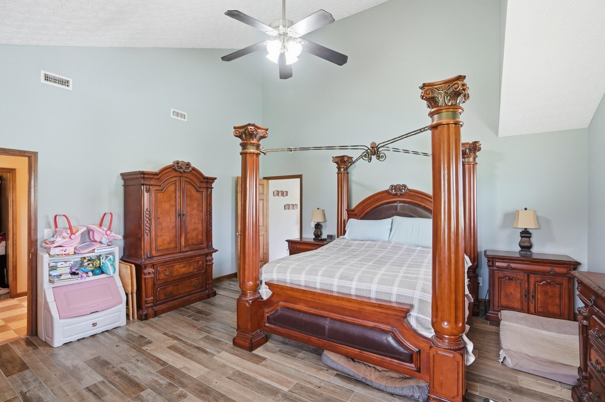 9480 Loveless Road, Mechanicsburg, Ohio 43044