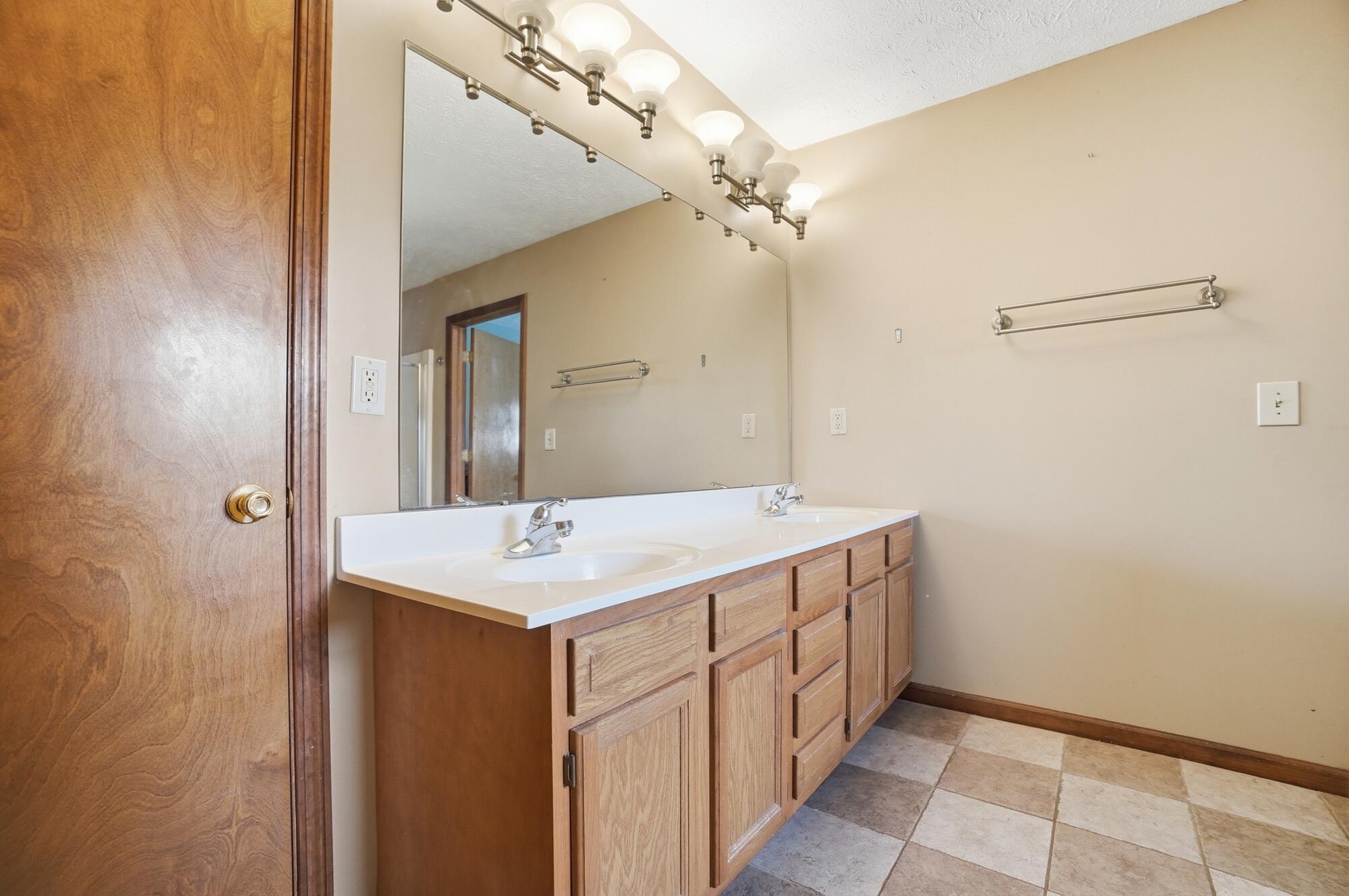 9480 Loveless Road, Mechanicsburg, Ohio 43044