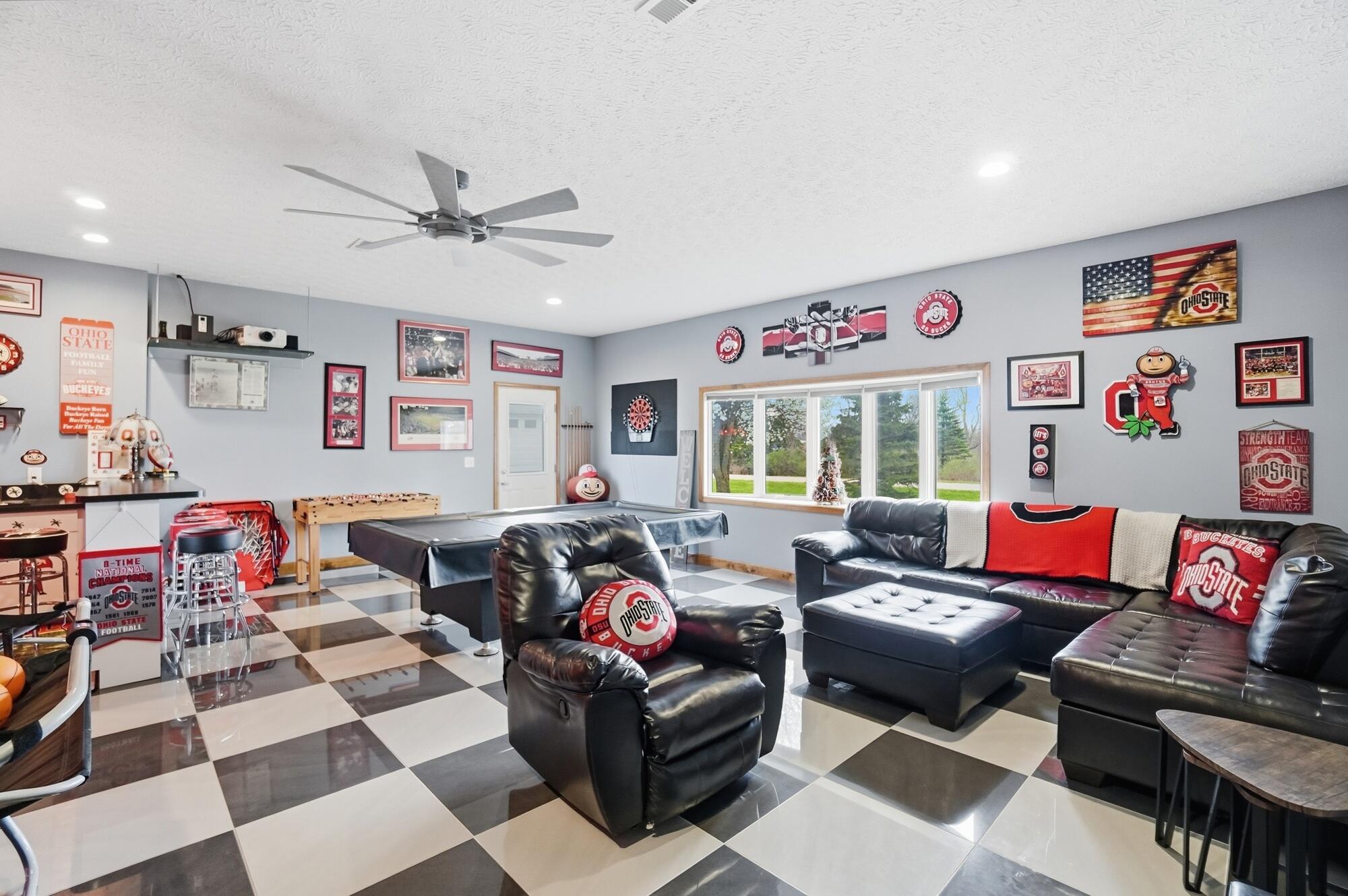 9480 Loveless Road, Mechanicsburg, Ohio 43044