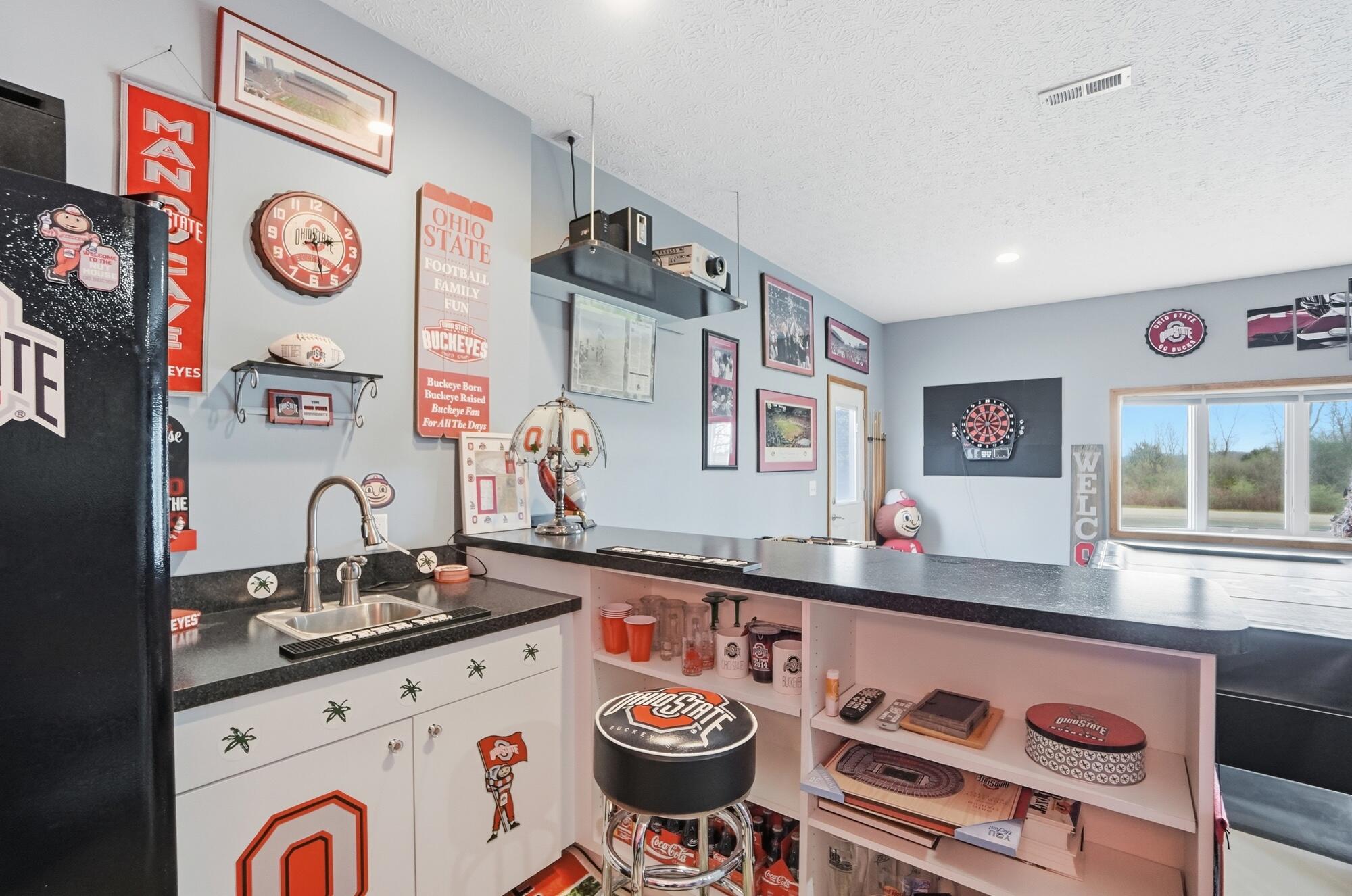 9480 Loveless Road, Mechanicsburg, Ohio 43044