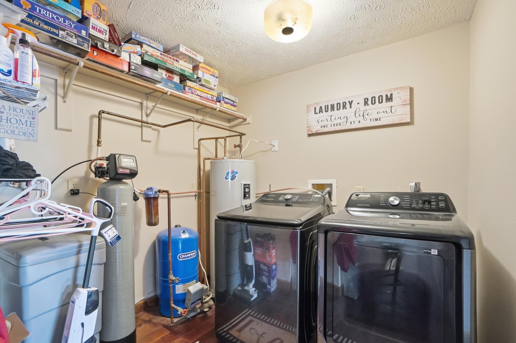 9480 Loveless Road, Mechanicsburg, Ohio 43044