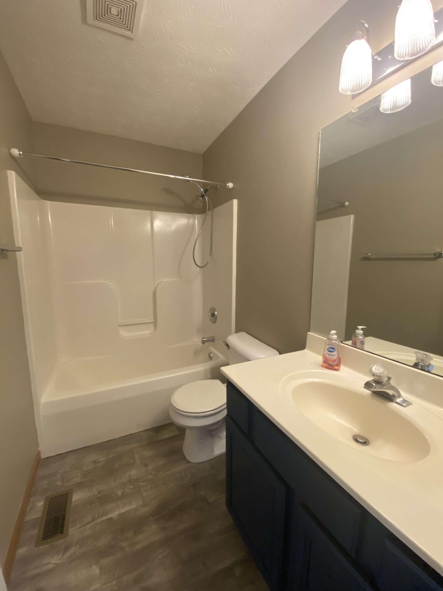 408 Deerwood Drive, Piqua, Ohio 45356