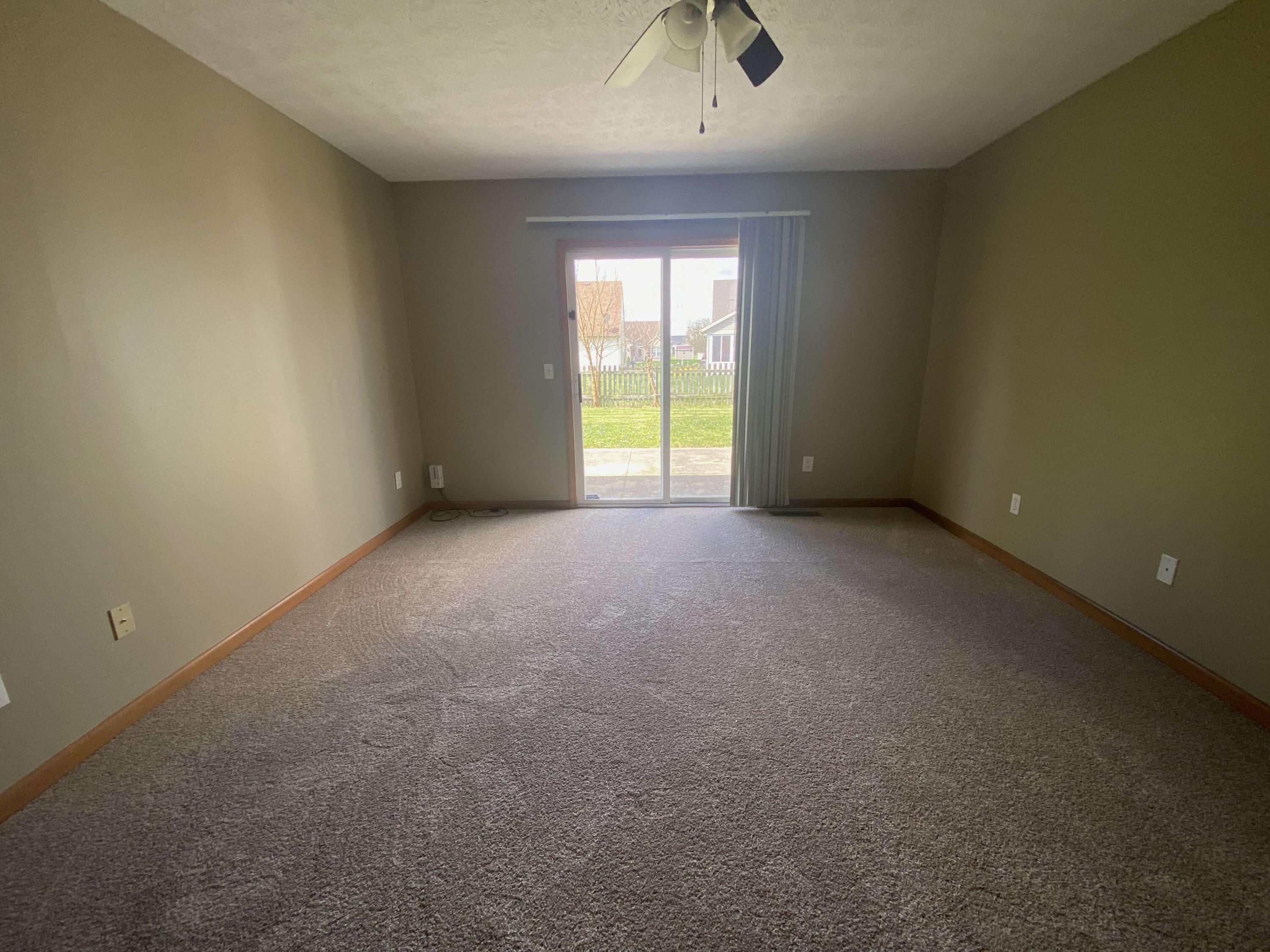 408 Deerwood Drive, Piqua, Ohio 45356