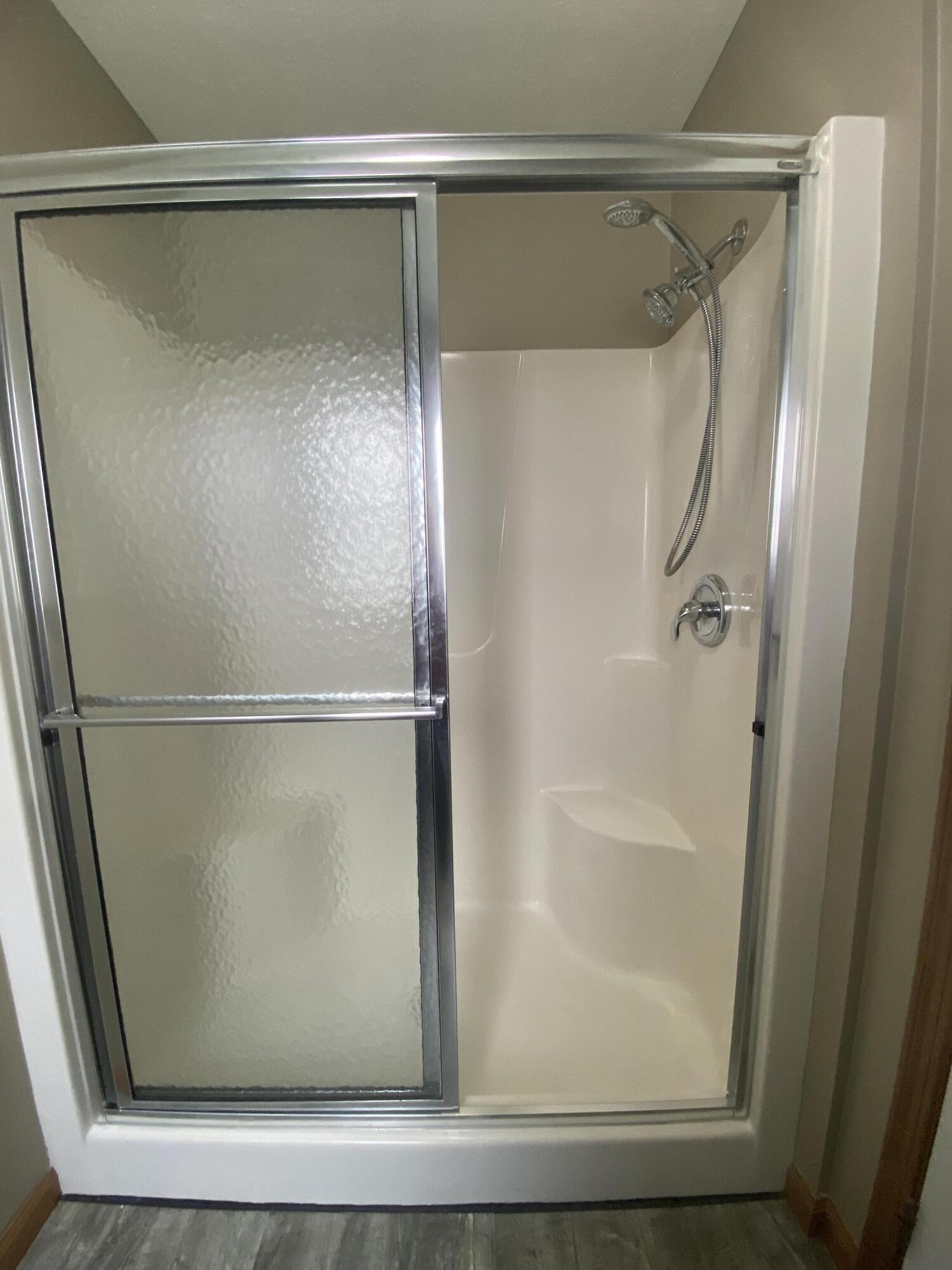 408 Deerwood Drive, Piqua, Ohio 45356