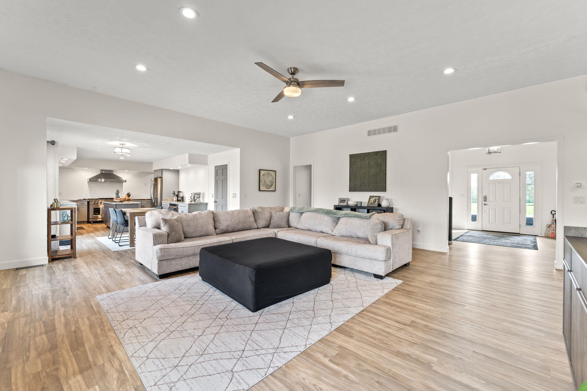 5775 Swan Drive, Clayton, Ohio 45315