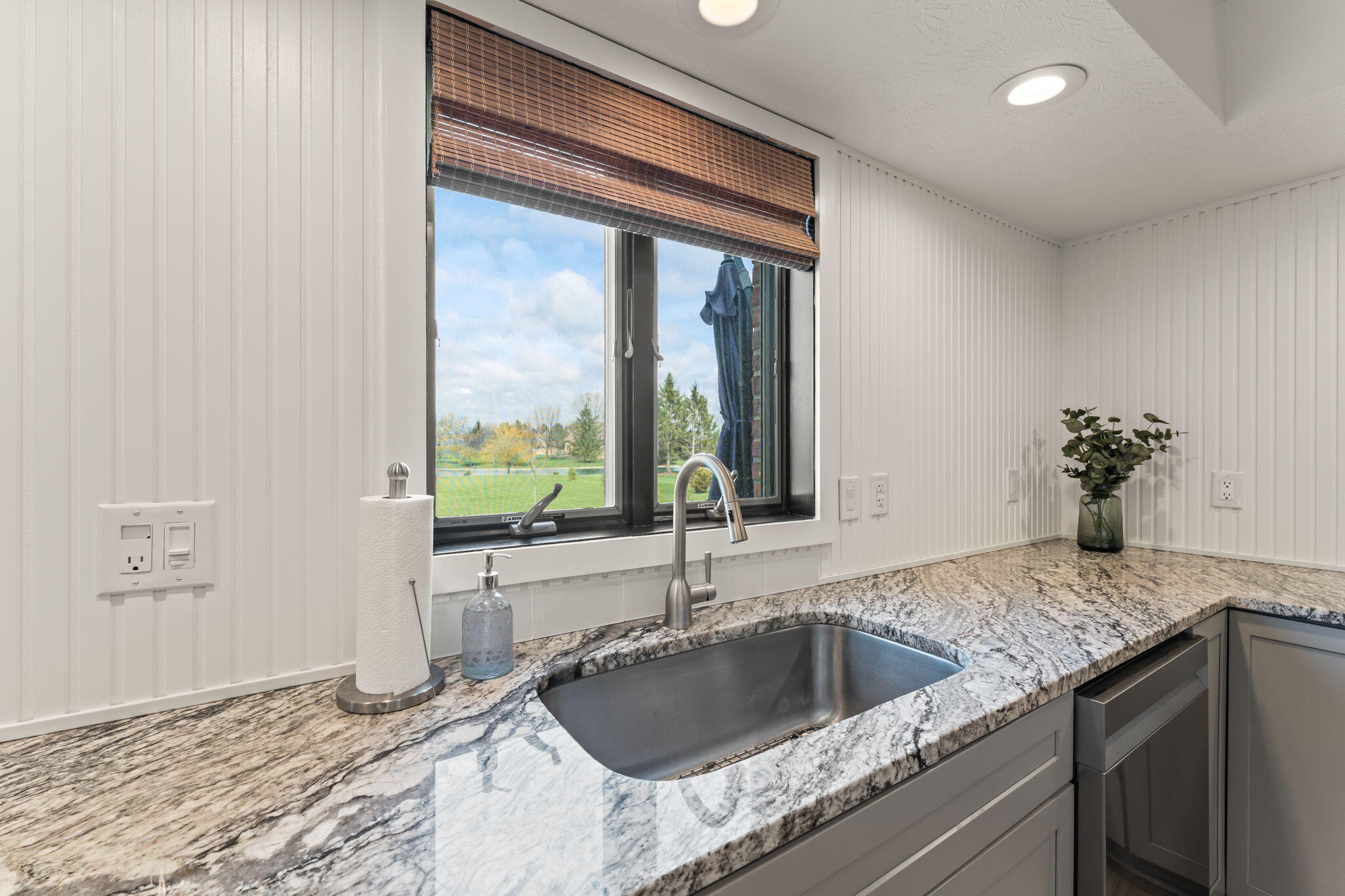 5775 Swan Drive, Clayton, Ohio 45315