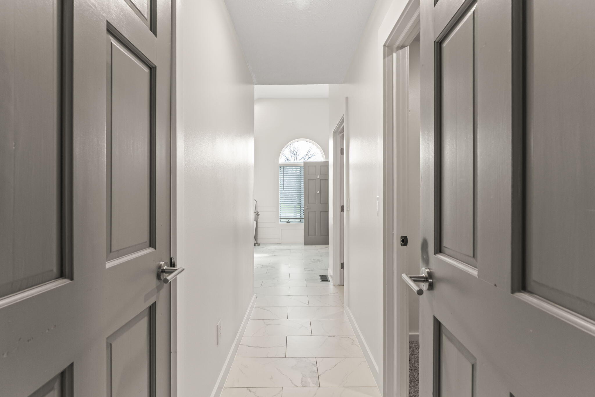 5775 Swan Drive, Clayton, Ohio 45315