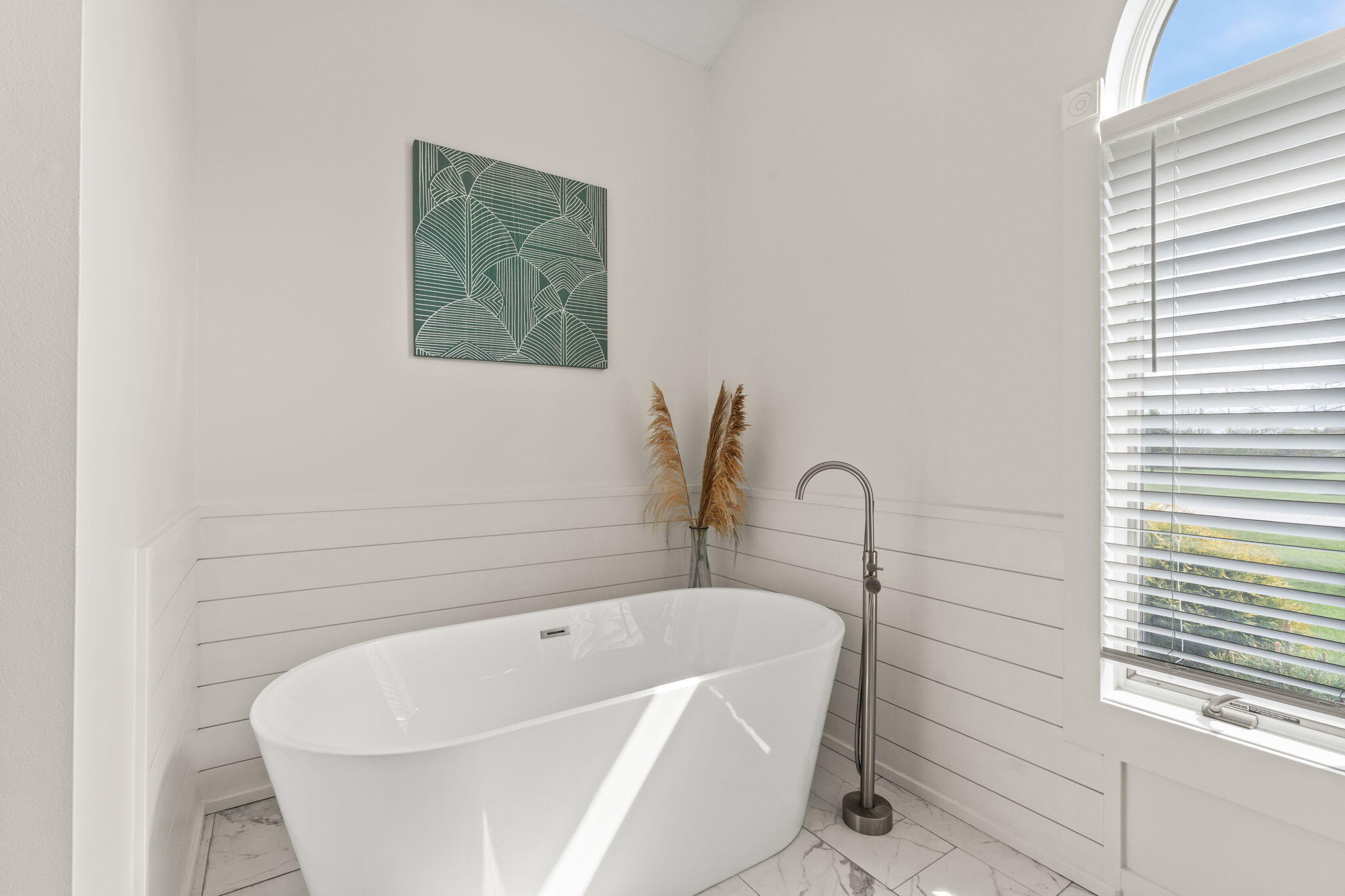 5775 Swan Drive, Clayton, Ohio 45315