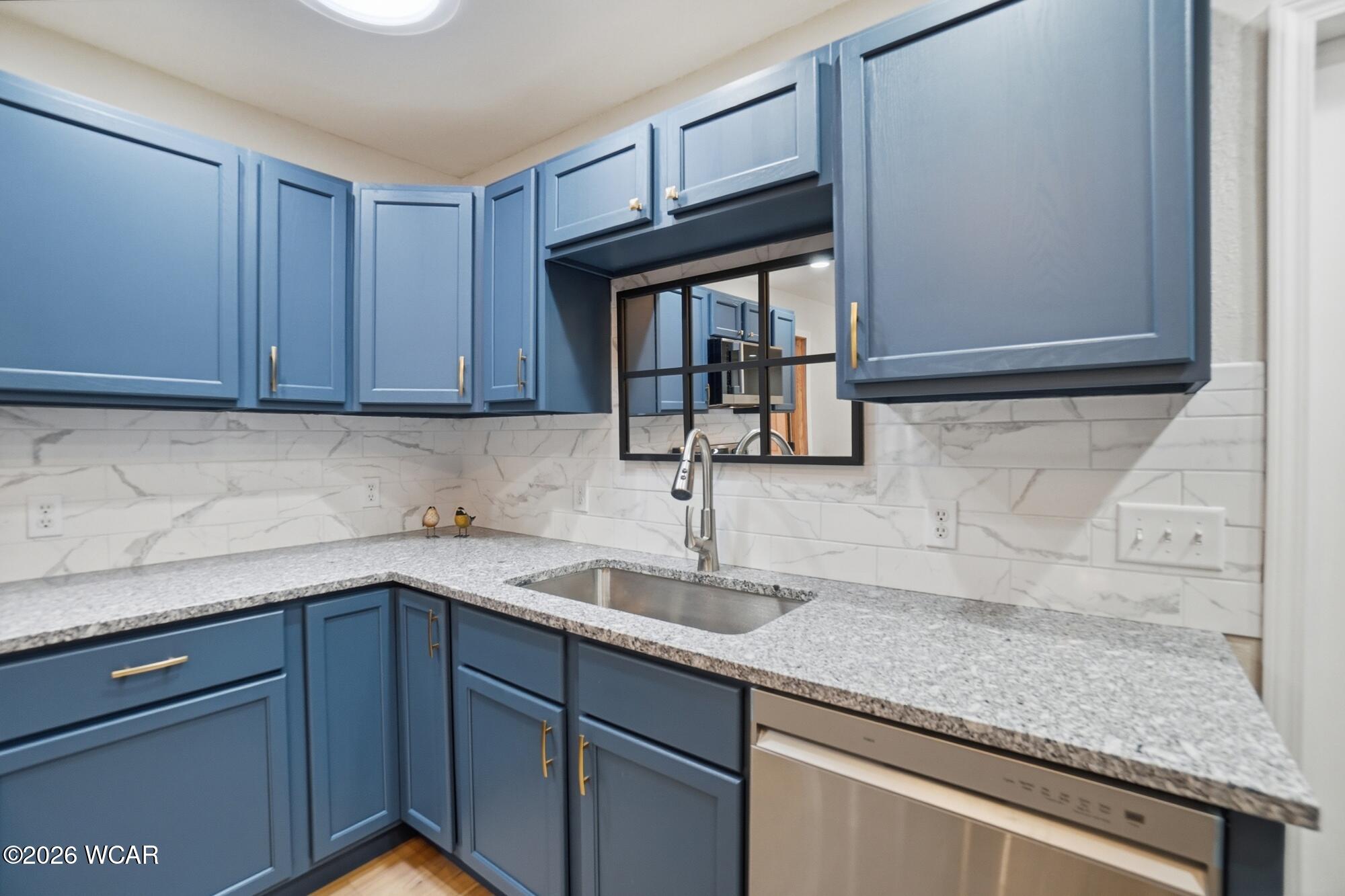 810 Blackhoof Street, Wapakoneta, Ohio