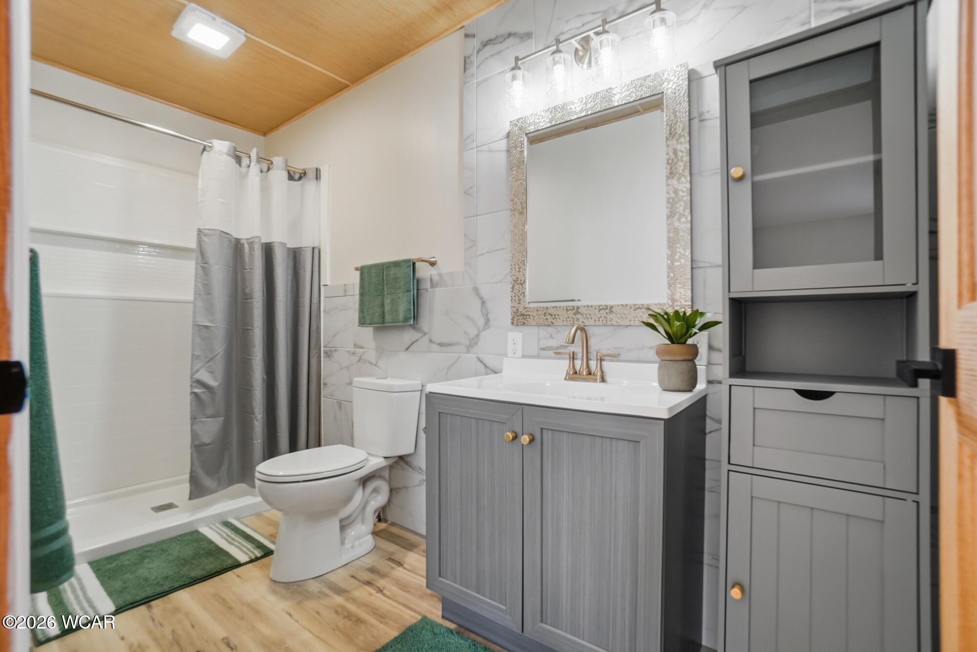 810 Blackhoof Street, Wapakoneta, Ohio