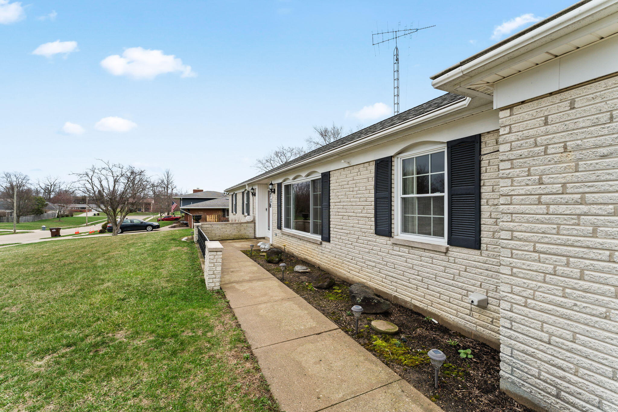 528 Blue Jay Drive, Vandalia, Ohio 45377