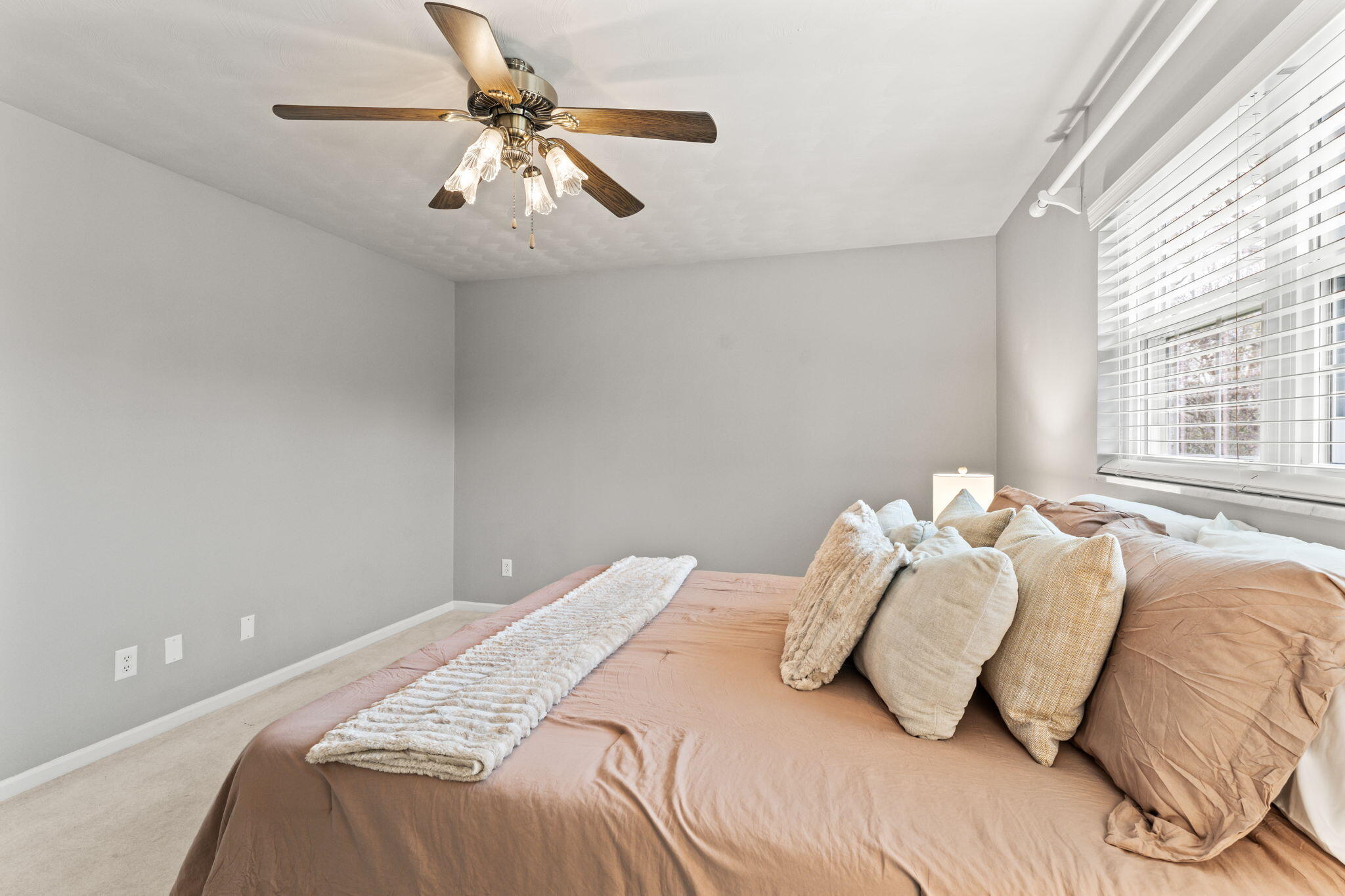 528 Blue Jay Drive, Vandalia, Ohio 45377