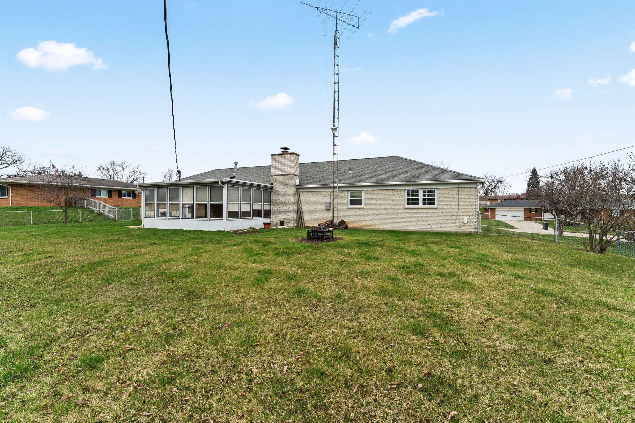 528 Blue Jay Drive, Vandalia, Ohio 45377