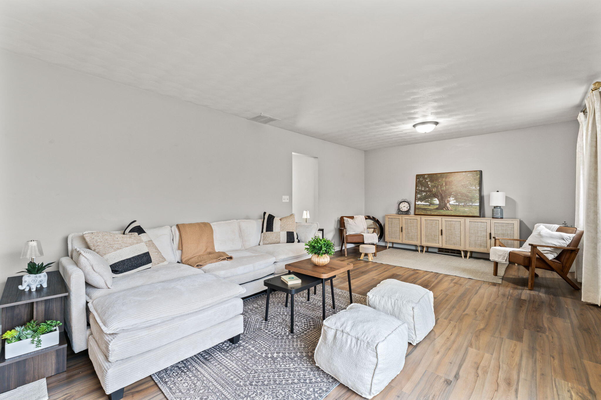 528 Blue Jay Drive, Vandalia, Ohio 45377