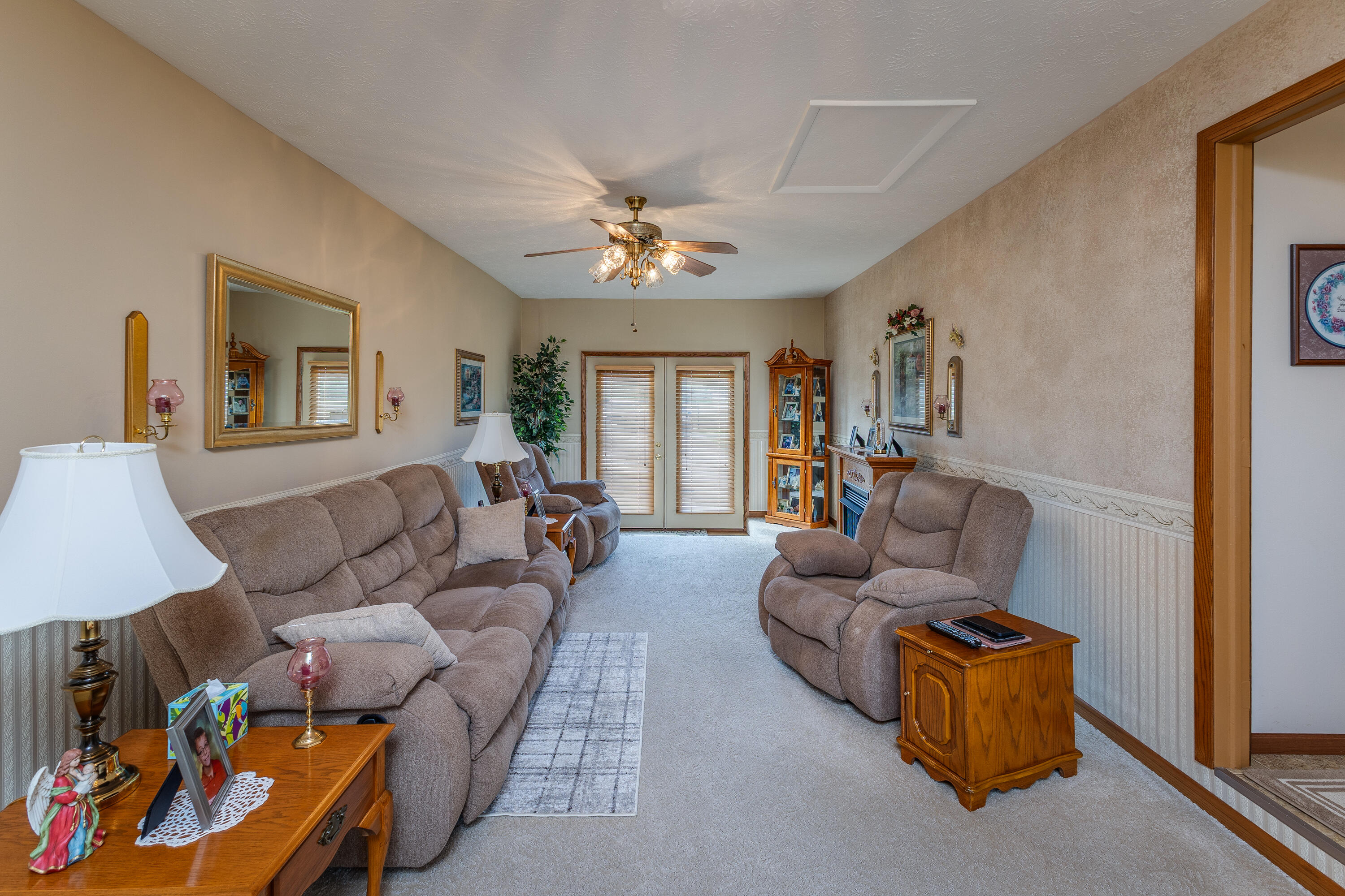 4141 Russia Houston Road, Houston, Ohio 45333