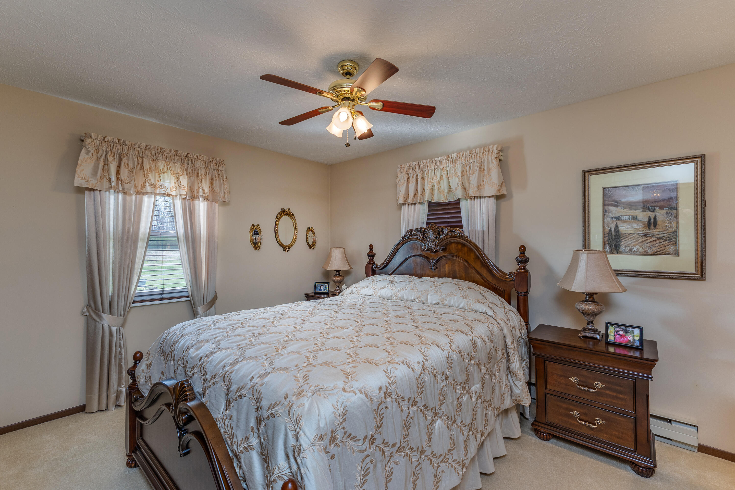 4141 Russia Houston Road, Houston, Ohio 45333